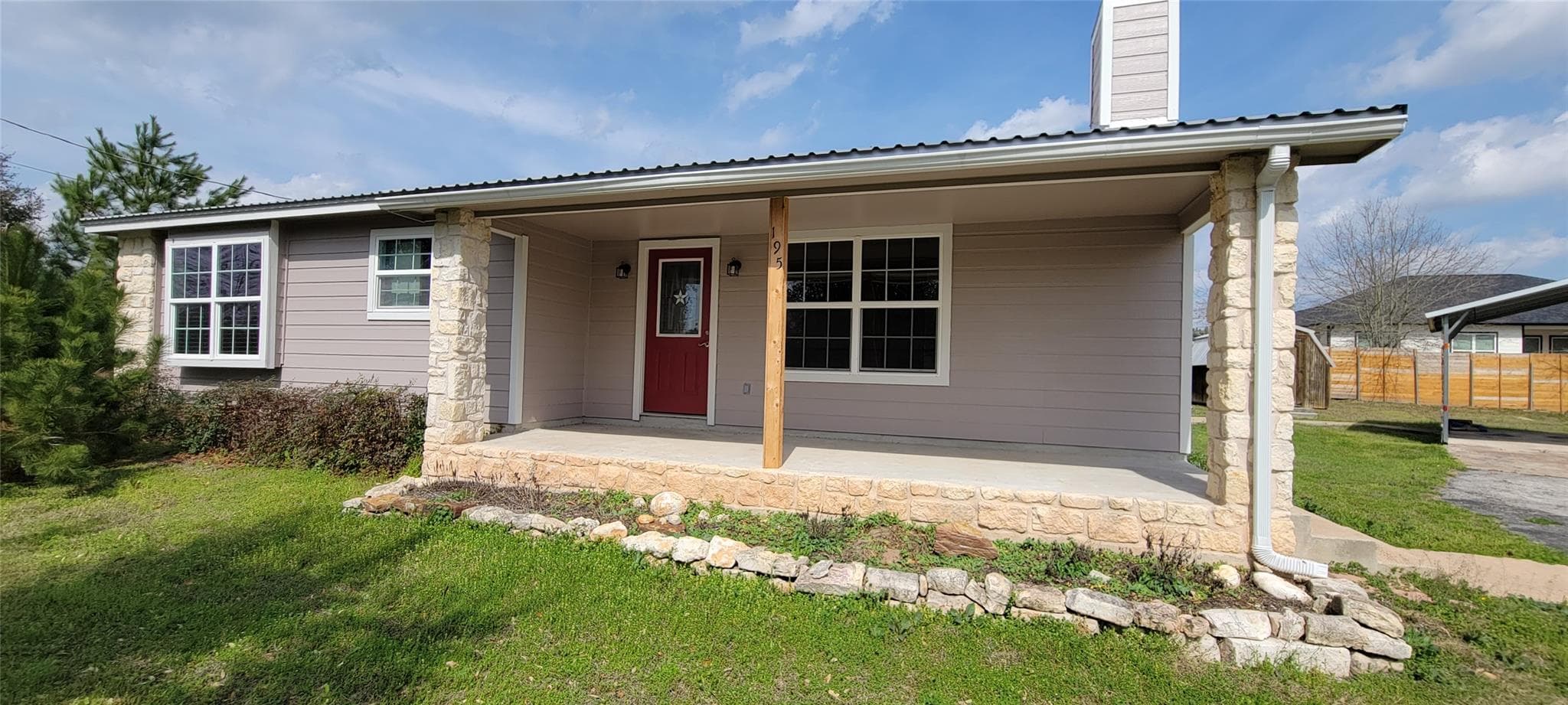 195  Cardinal Dr