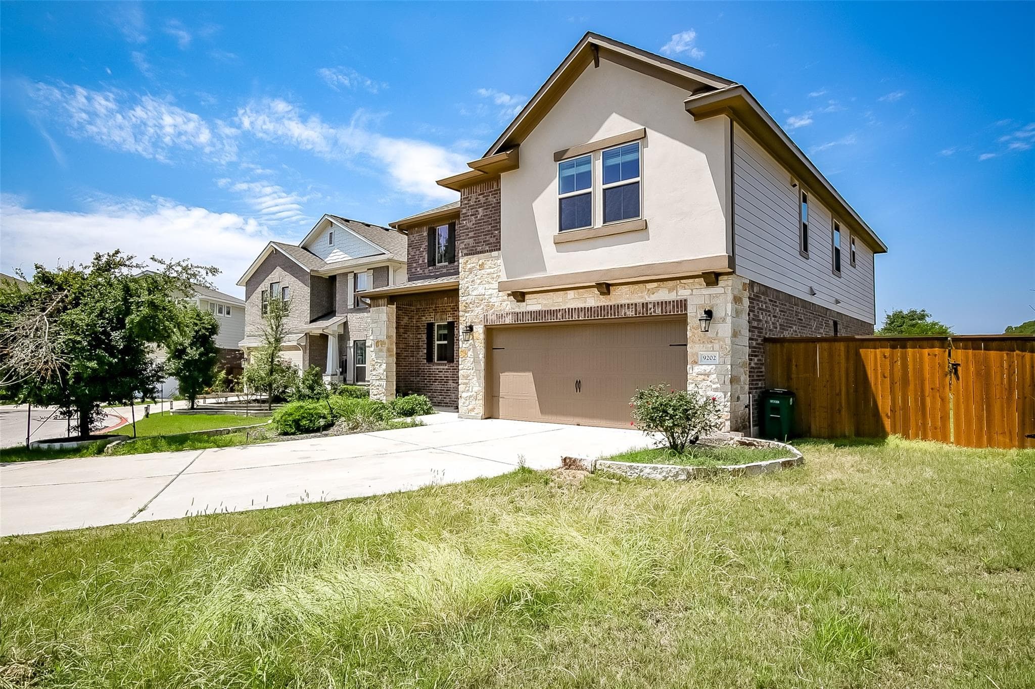 9202 Spade Cir