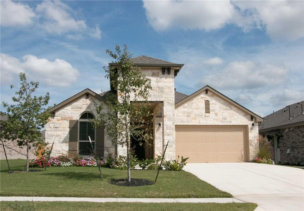 624 Carly Ann Ln