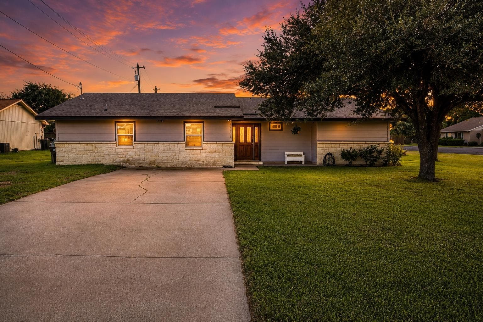13311  Briar Hollow Dr