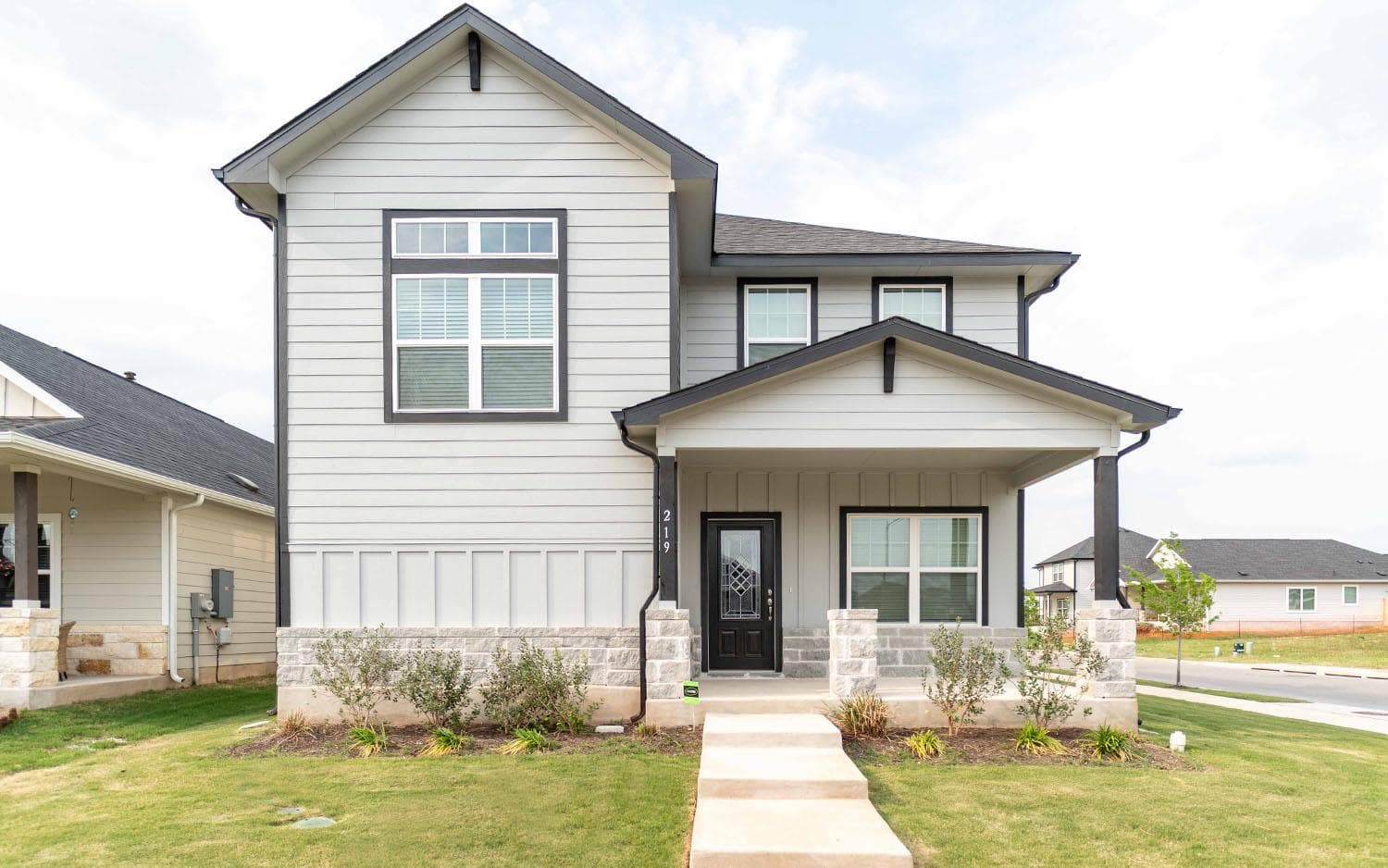 219 Tokalaun Dr