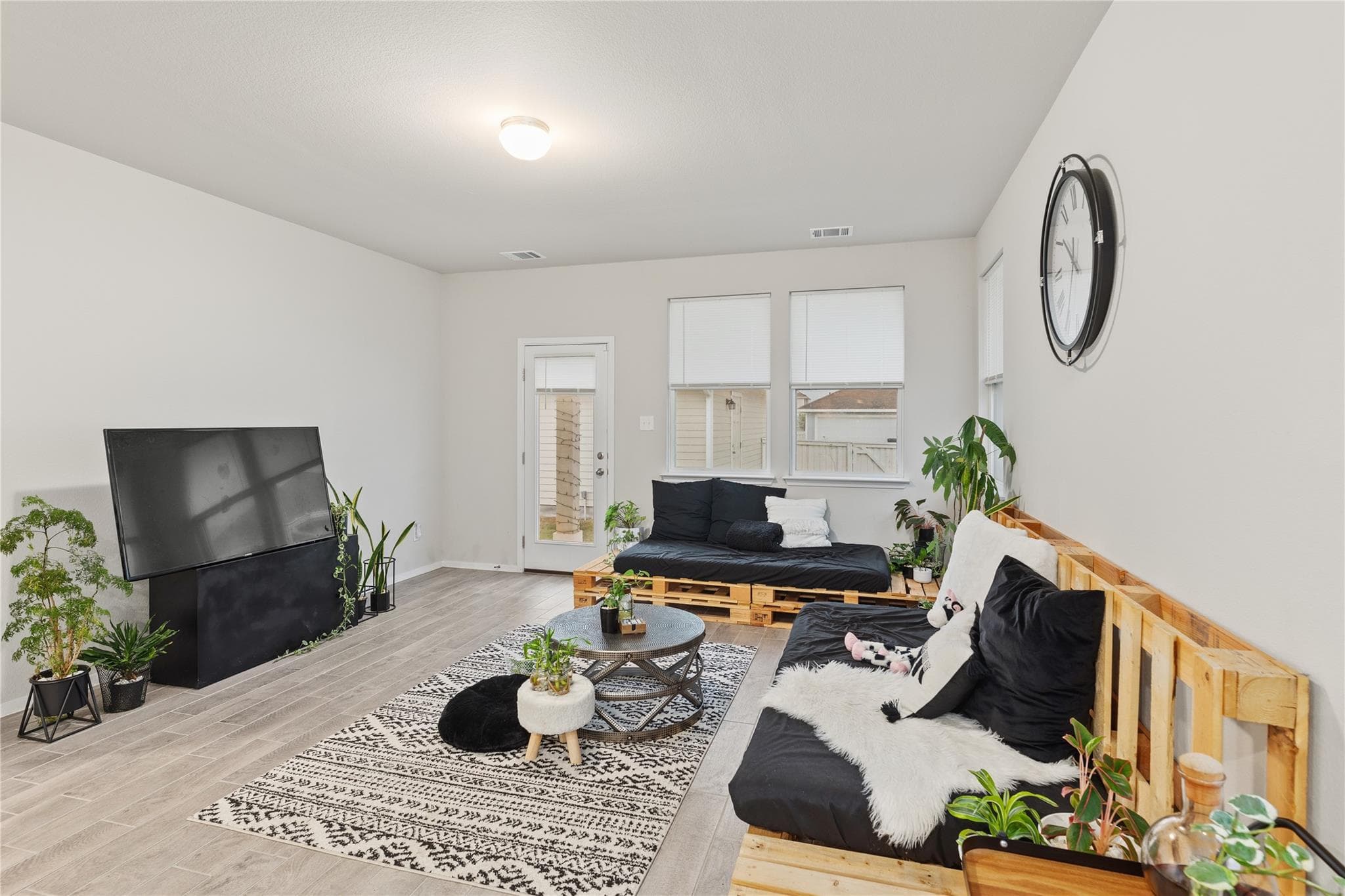 308  Catalina Dr