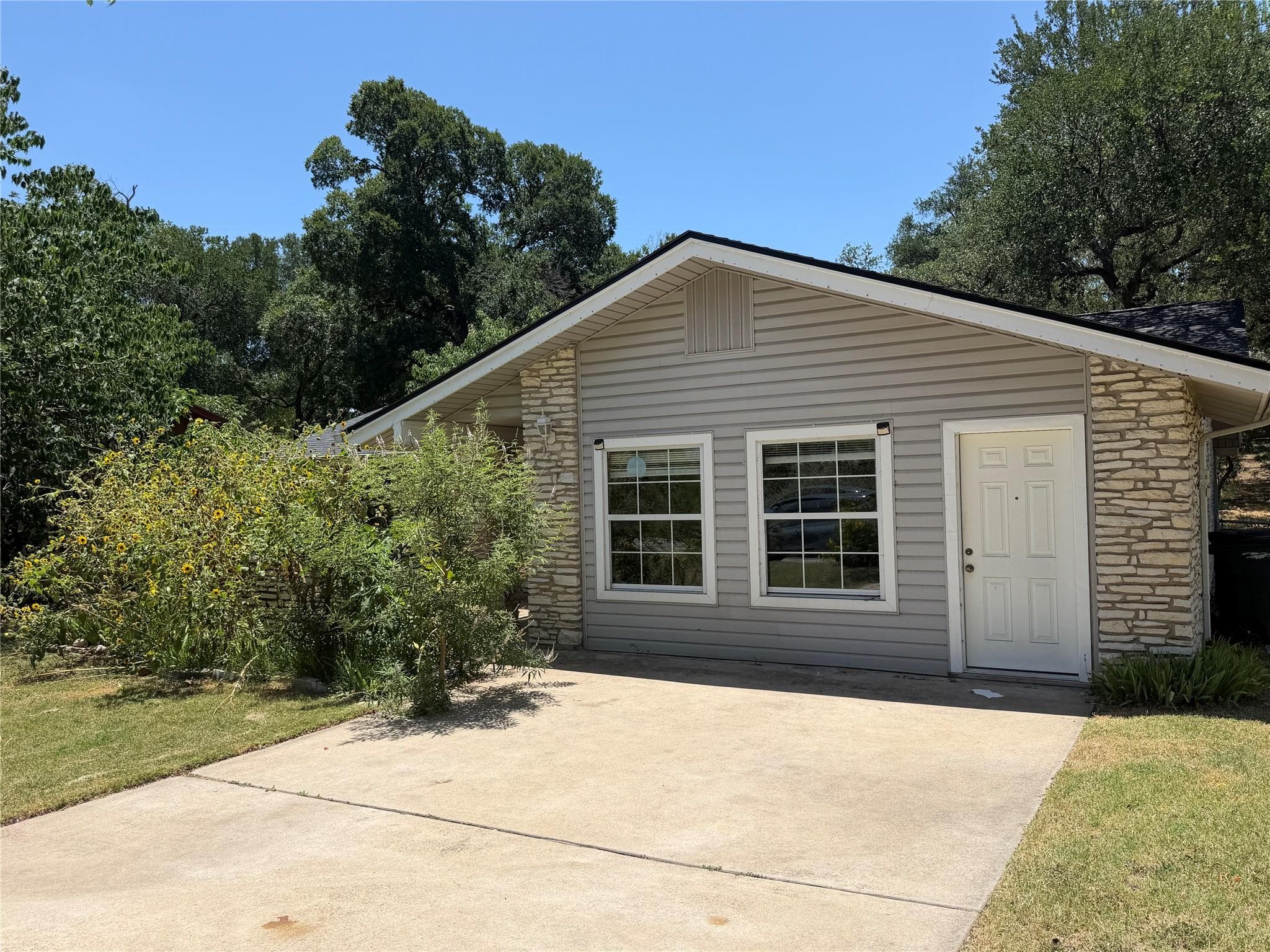 801 Brushy Creek Dr