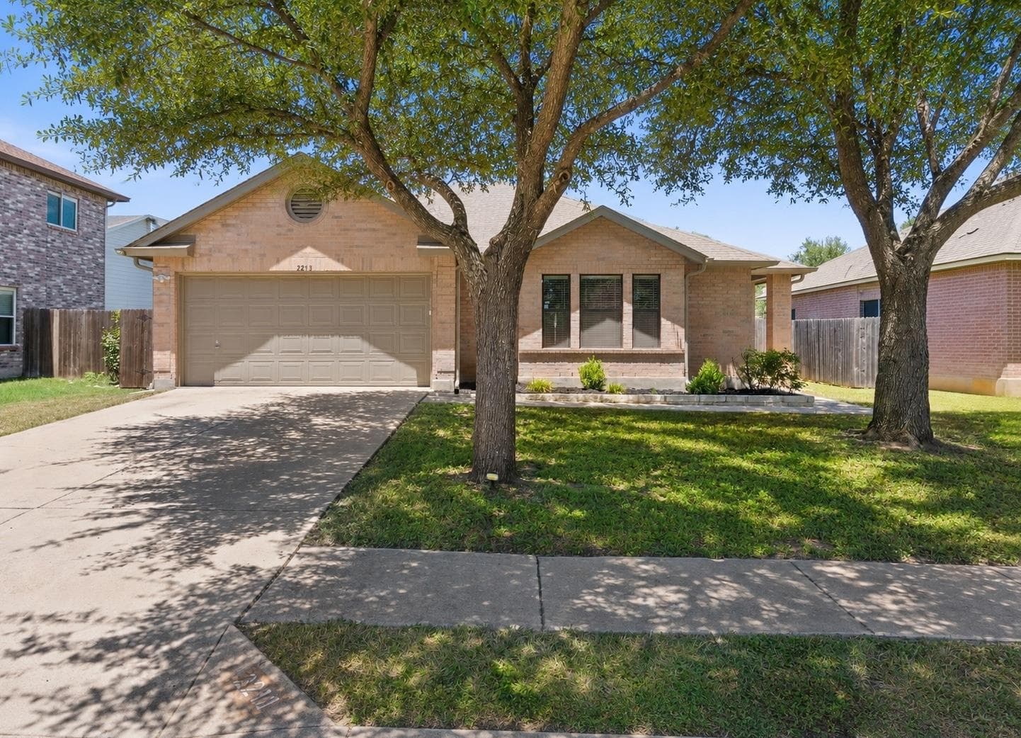2213  Little Tree Bnd