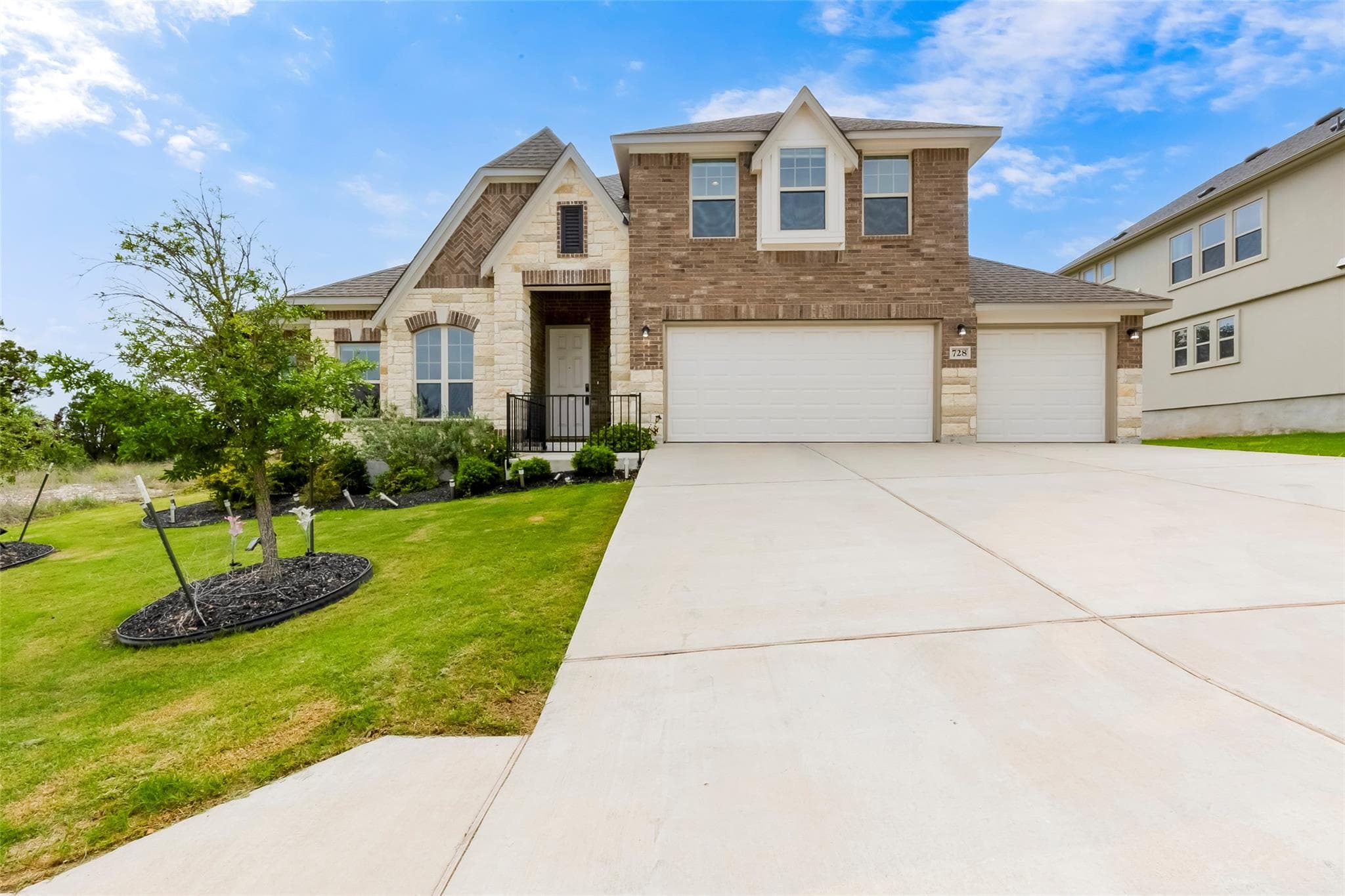 728 Marbella Vista Way