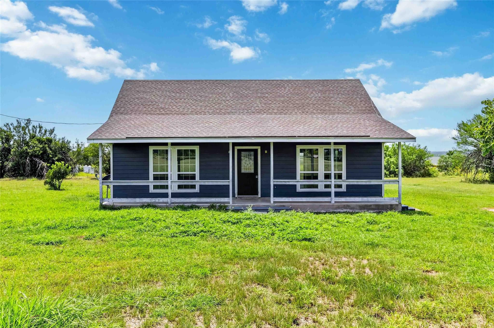 2500  Center Point Rd