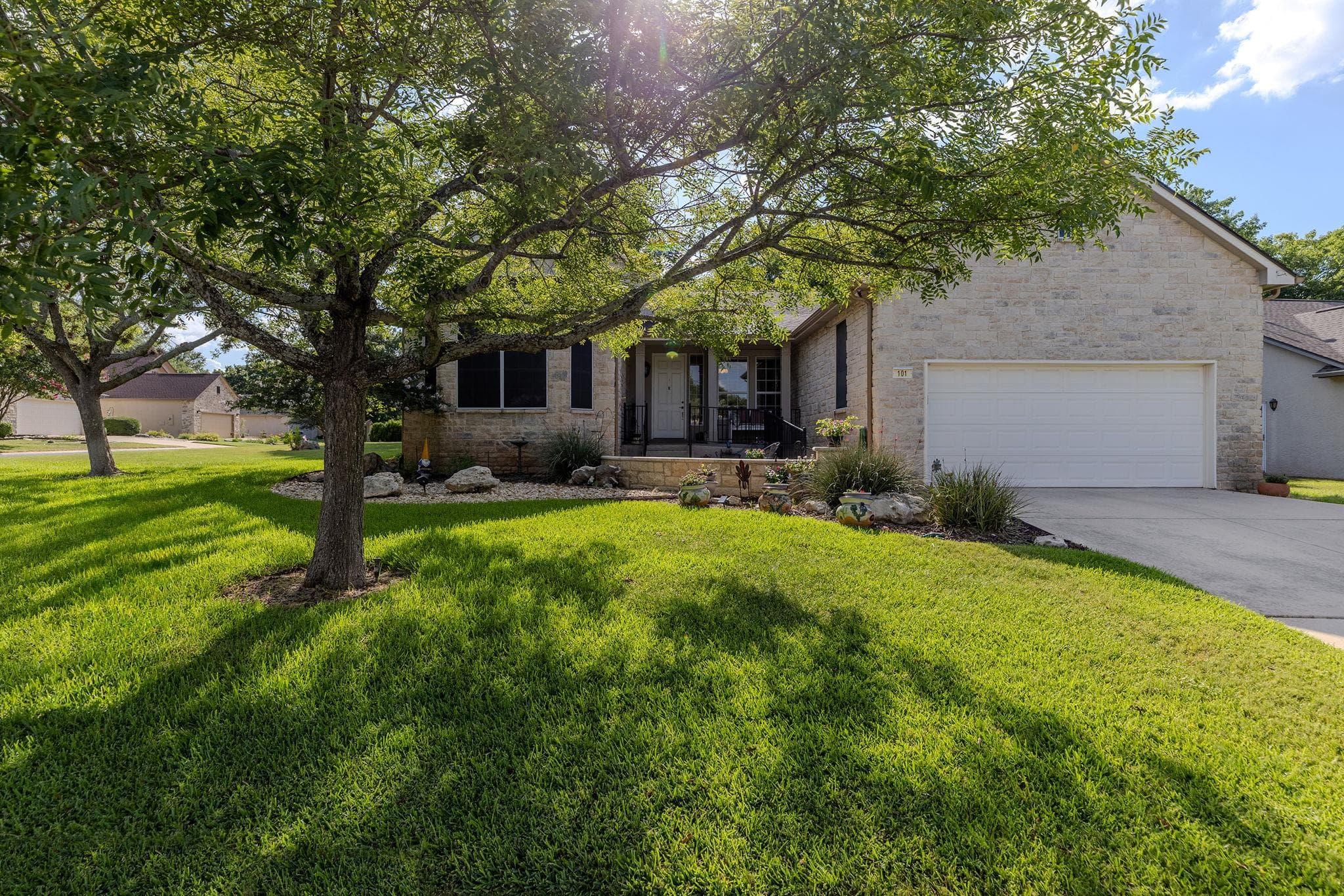 101 Morning Glory Cir