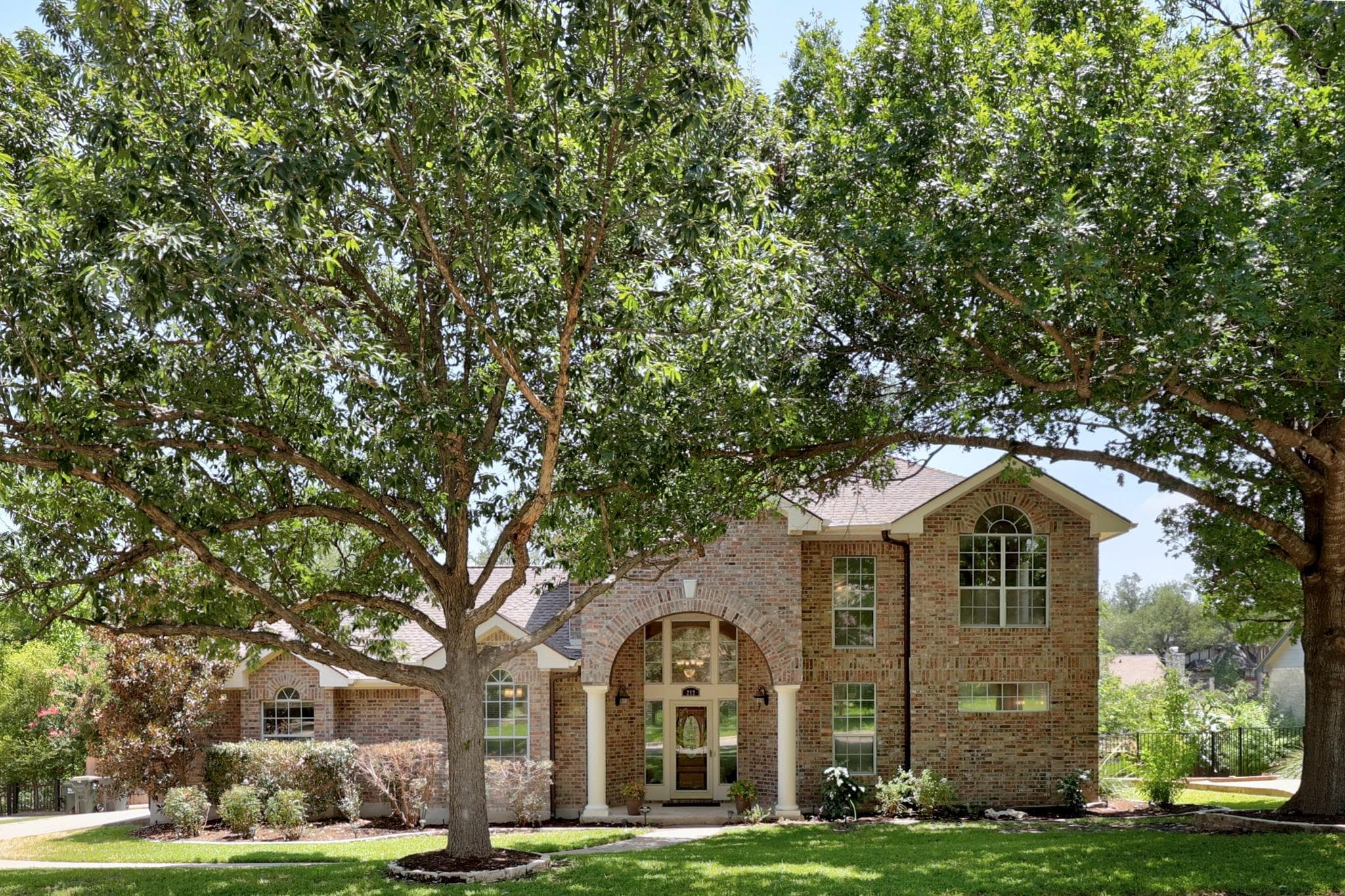 212  S Ridge Cir Cir