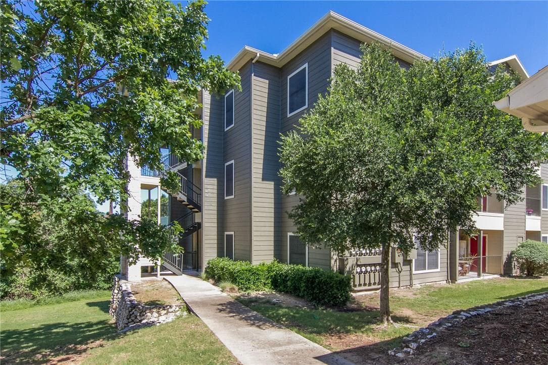 2320  Gracy Farms Ln  #1311