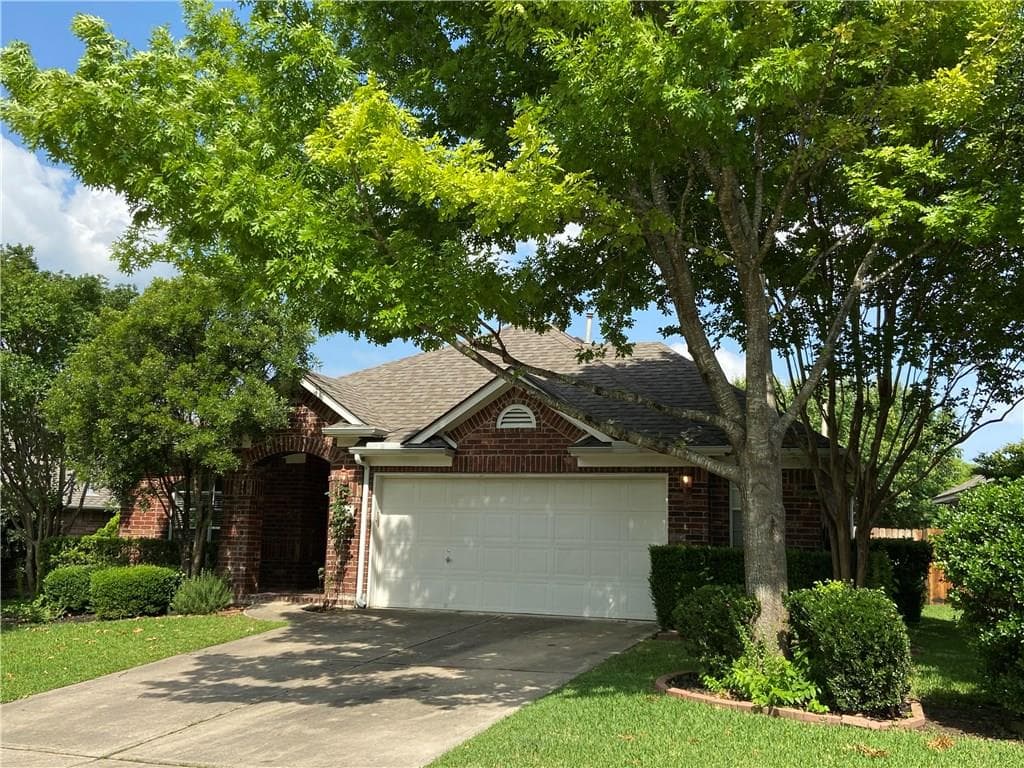 1727 Fallen Leaf Ln