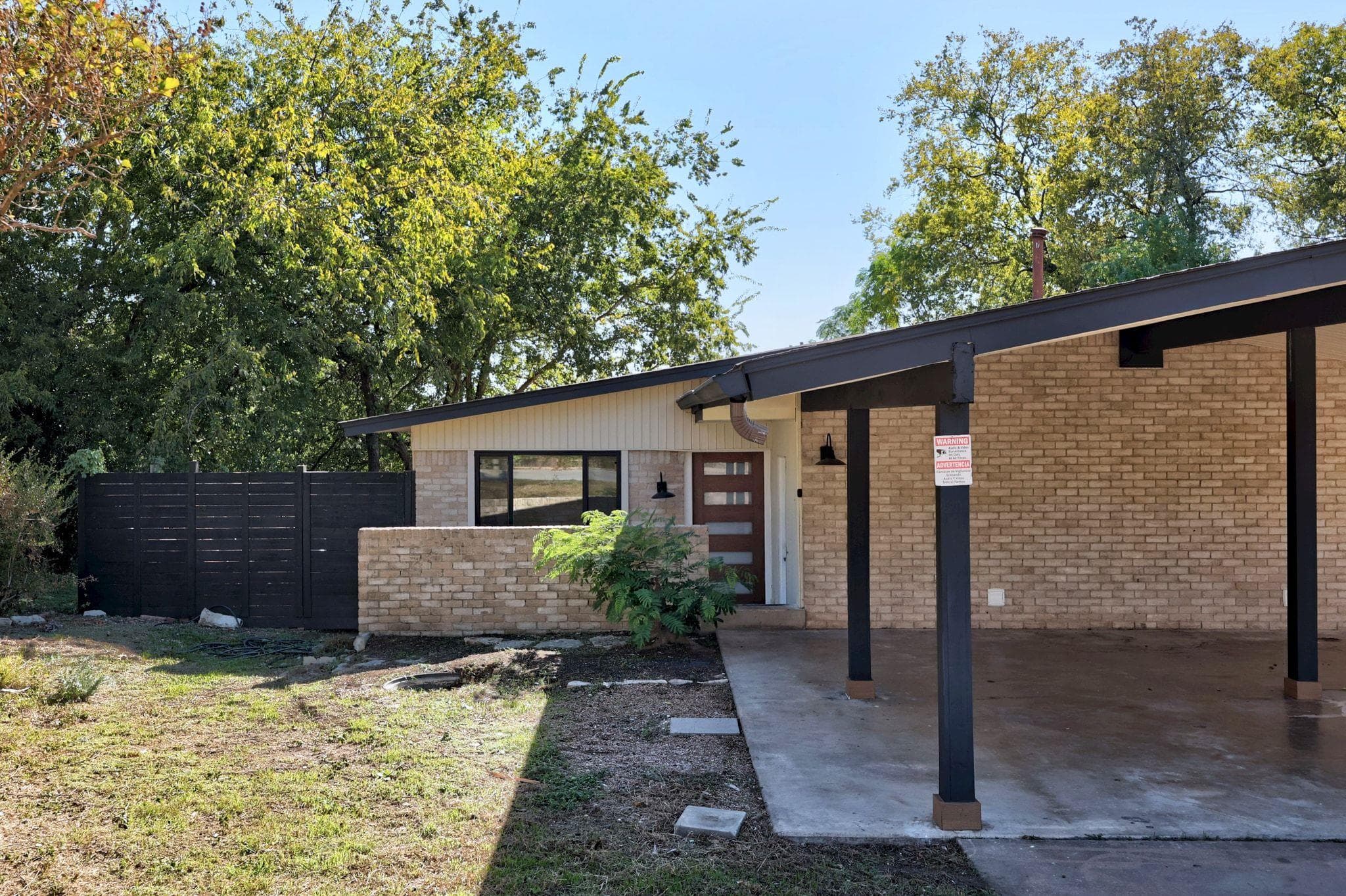 1905 Cedar Ridge Dr #A