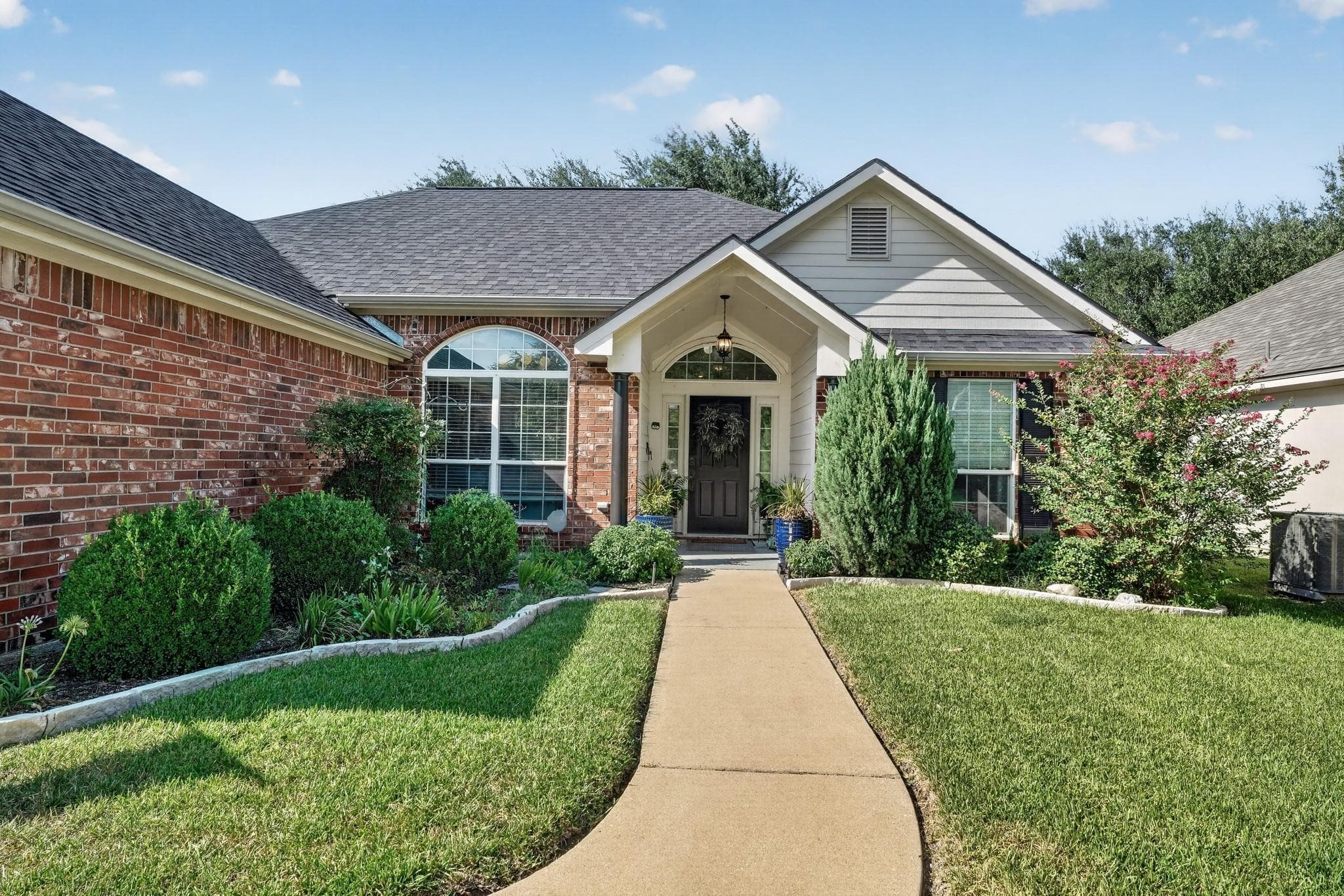 2716  Butterfly Dr