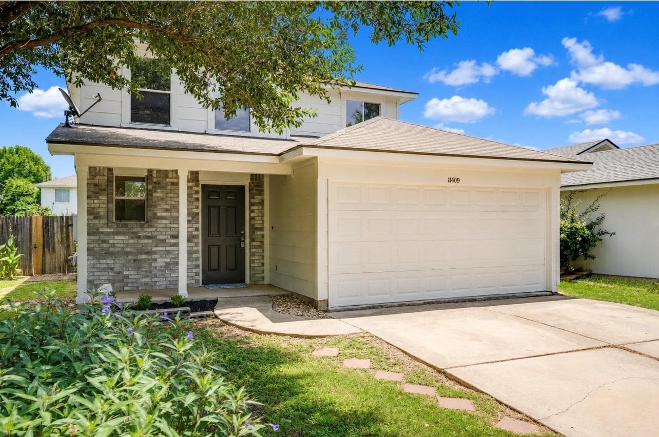 11409  Robert Wooding Dr