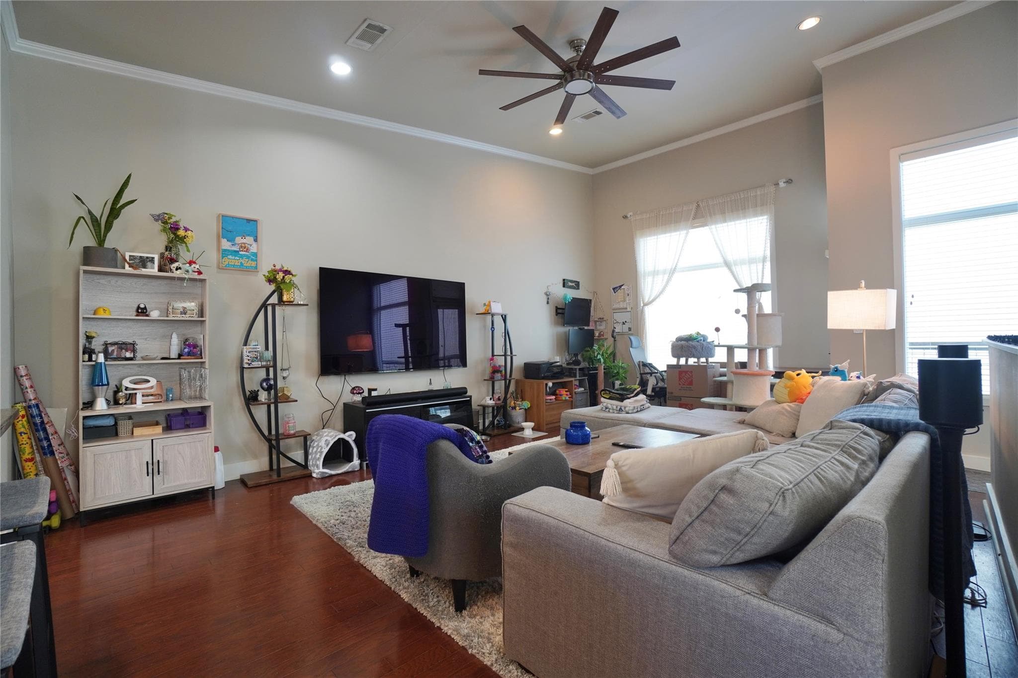 1702 S Lamar Blvd  #24