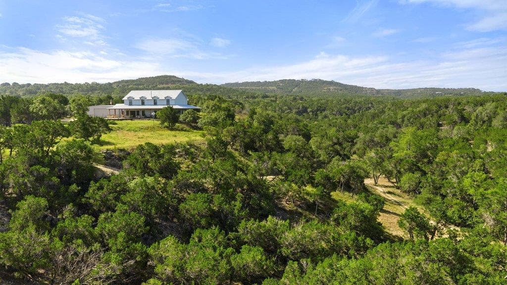 1101  Windy Hills Rd