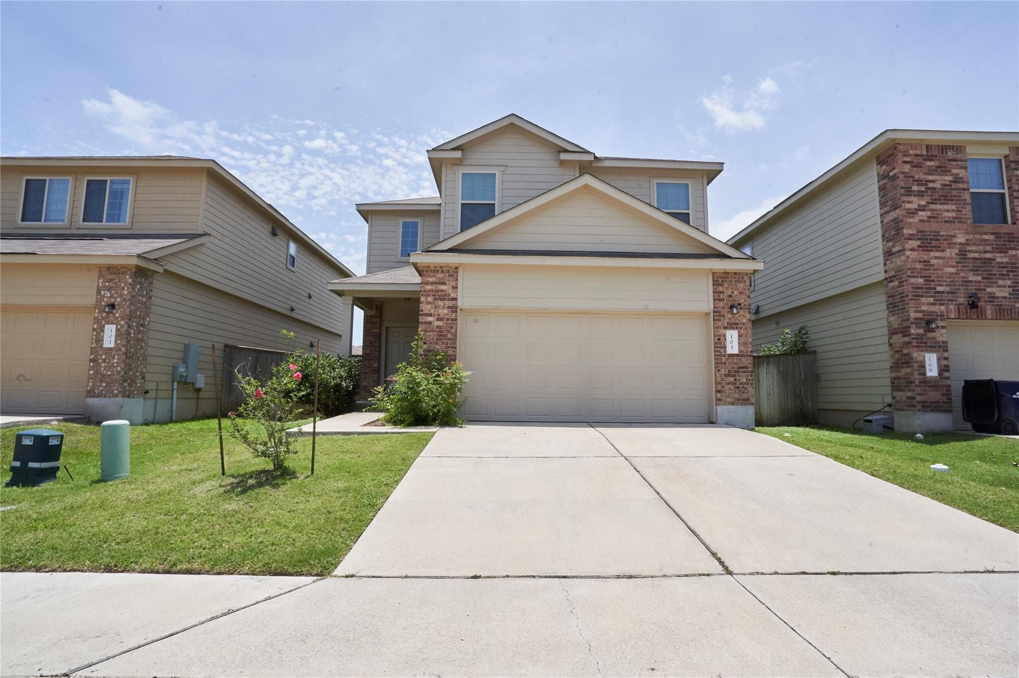 105 Comet Dr