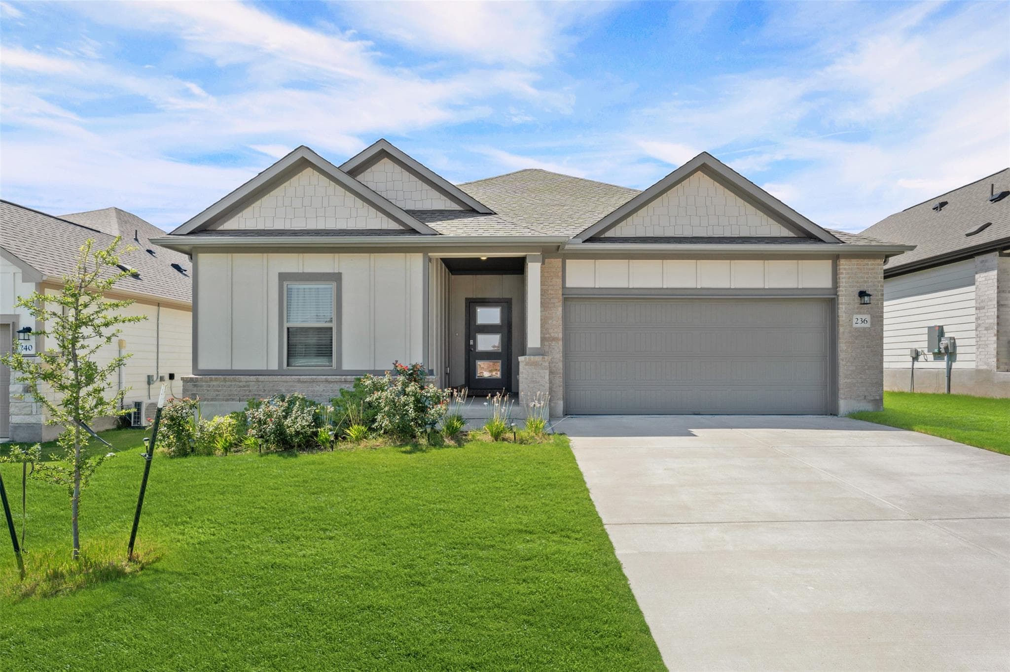 236  Lazy Lizzy Rd