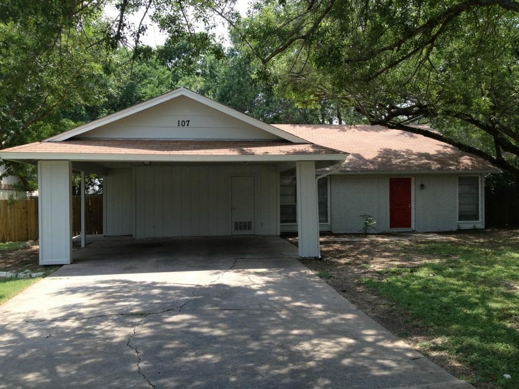 107  Meteor Dr  #A