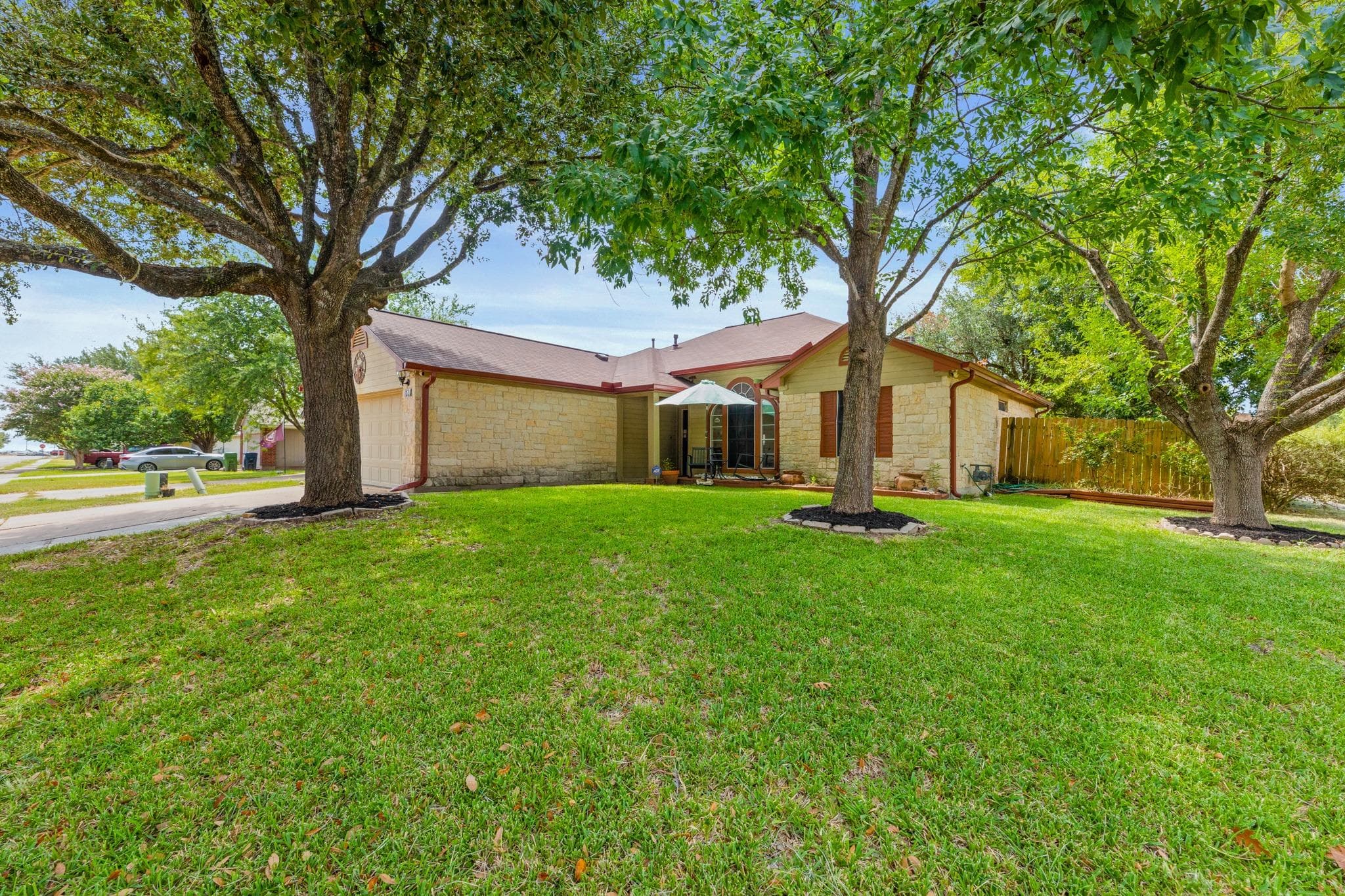 500 Morning Dove Dr