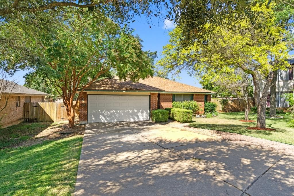 1514 Royce Ln
