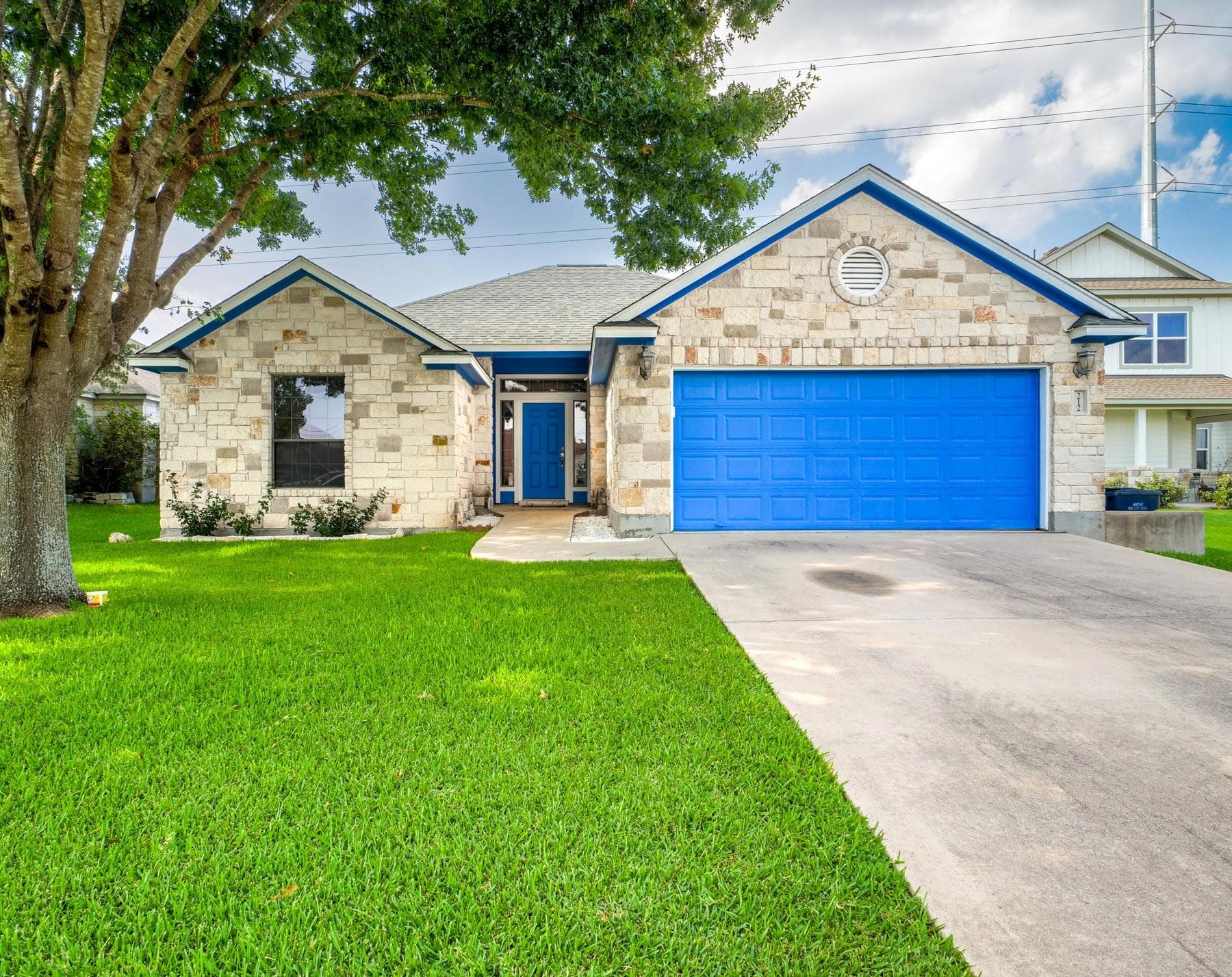 212 Cailin Ct