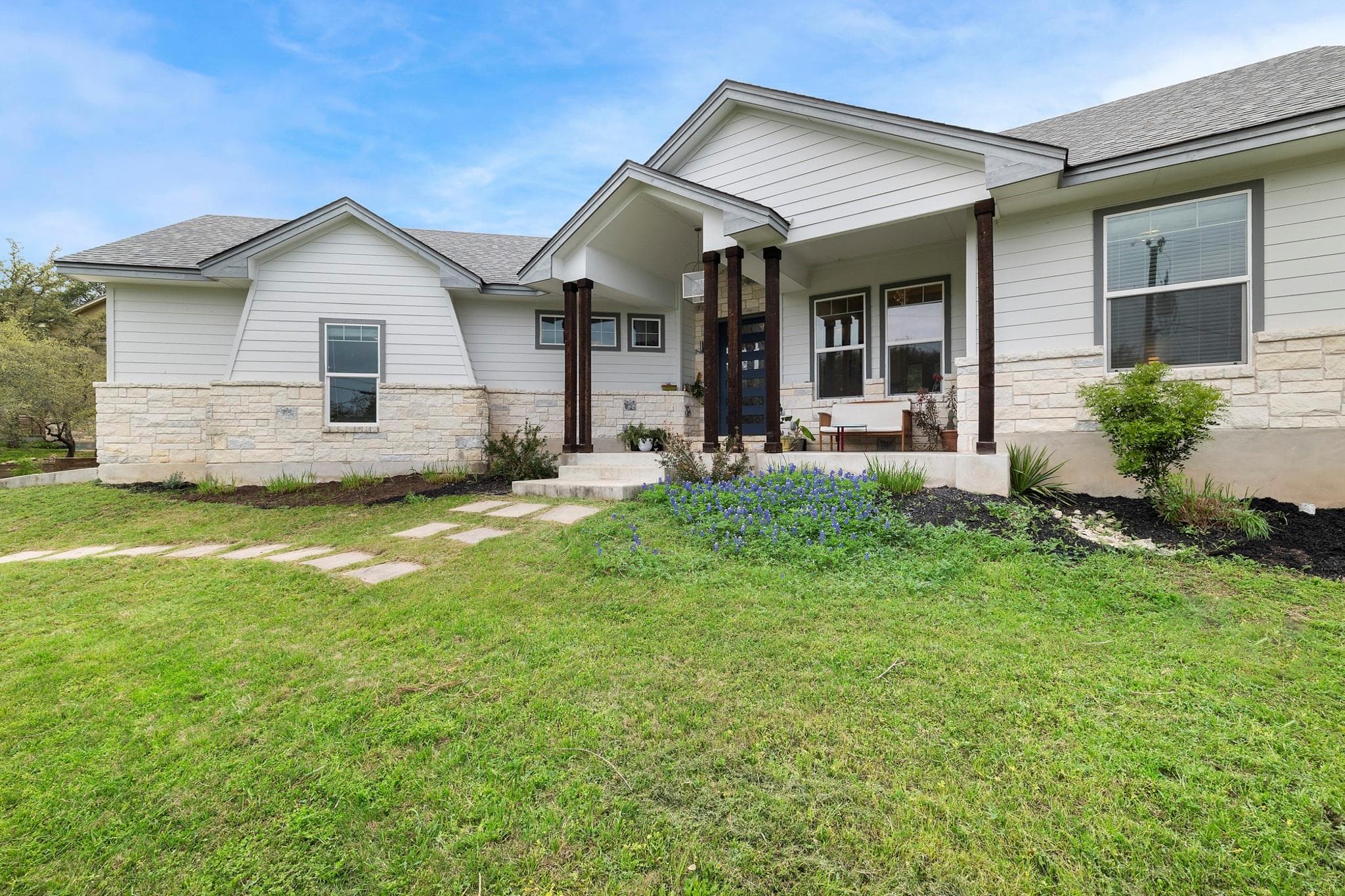706 Stow Dr