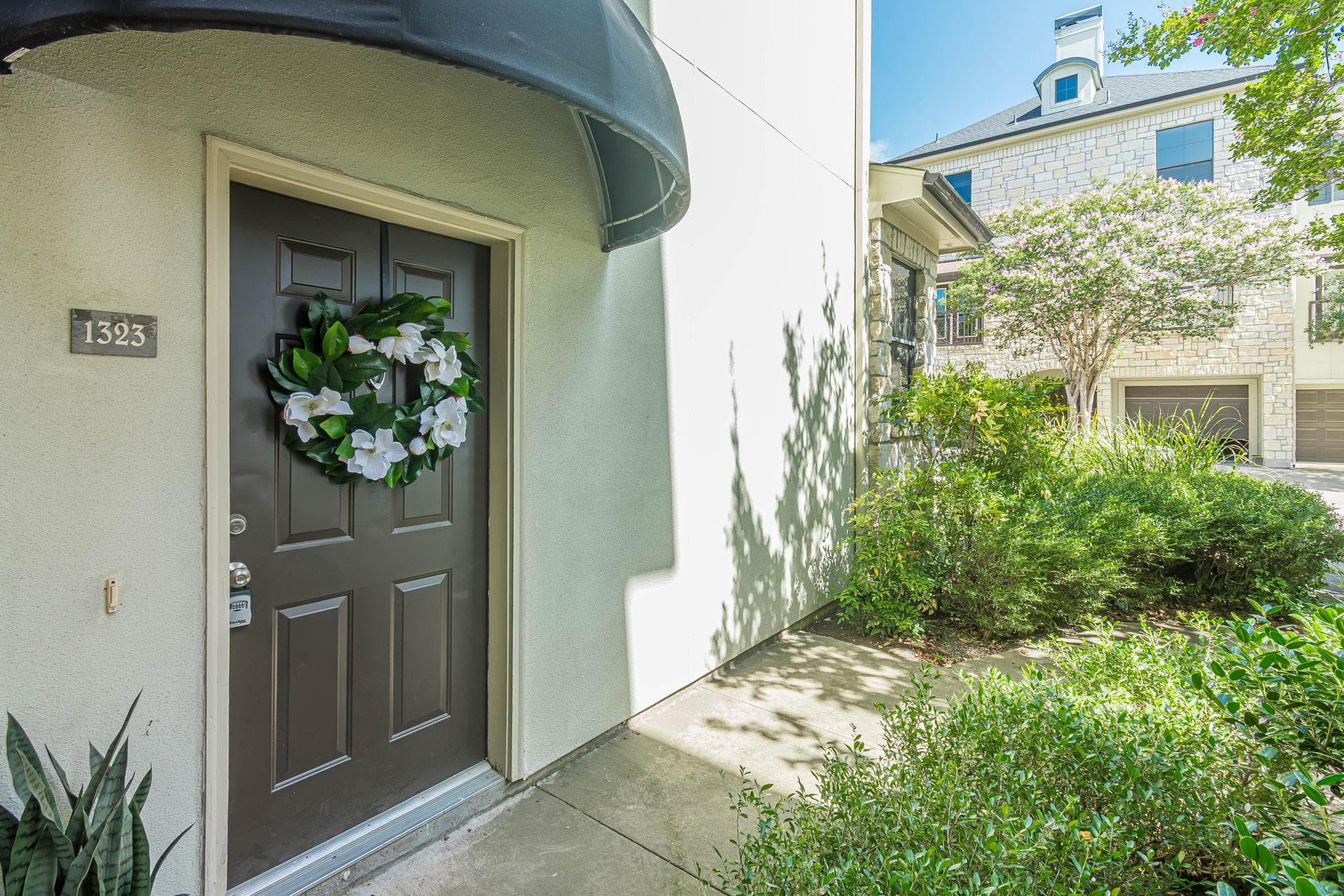 7701 Rialto Blvd #1323