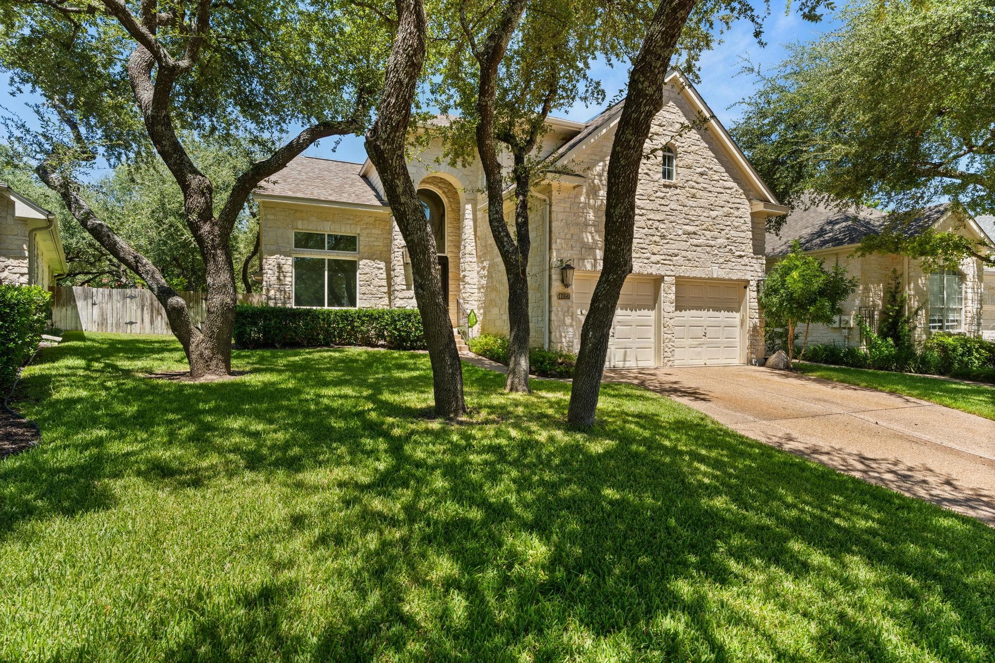 4027  Sable Oaks Dr