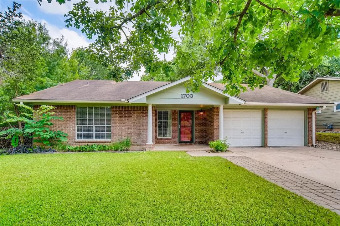 1703  Cannonwood Ln