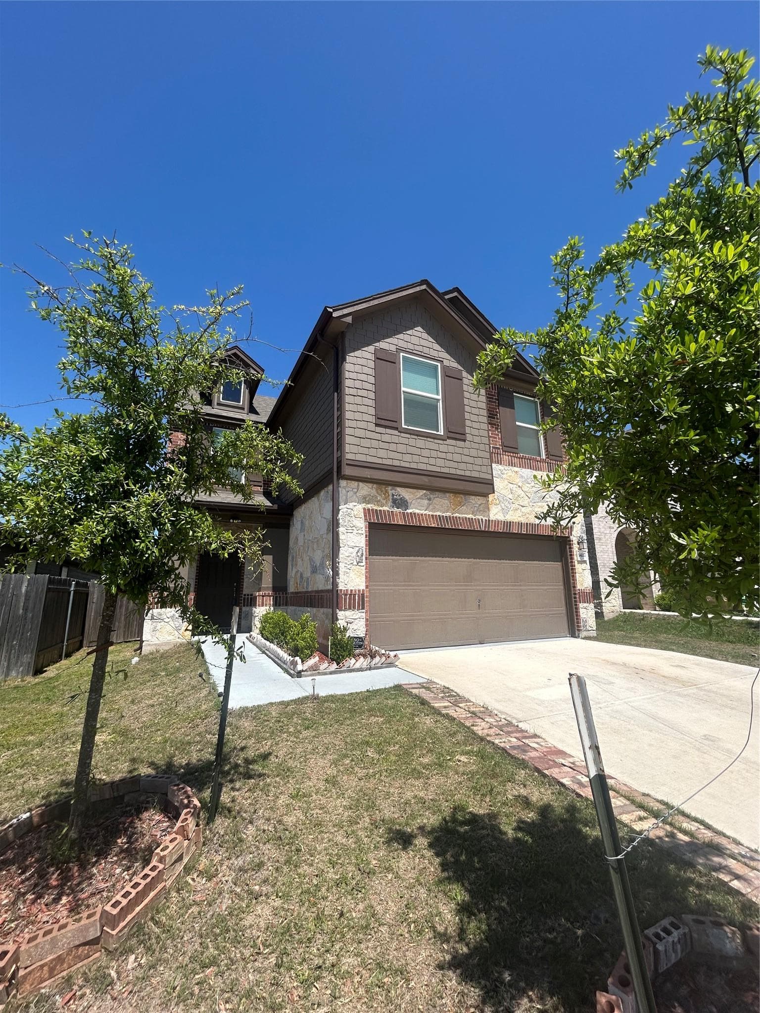 14117 Vigilance St