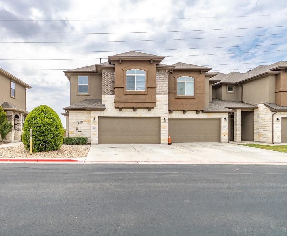 2880 Donnell Dr #4101