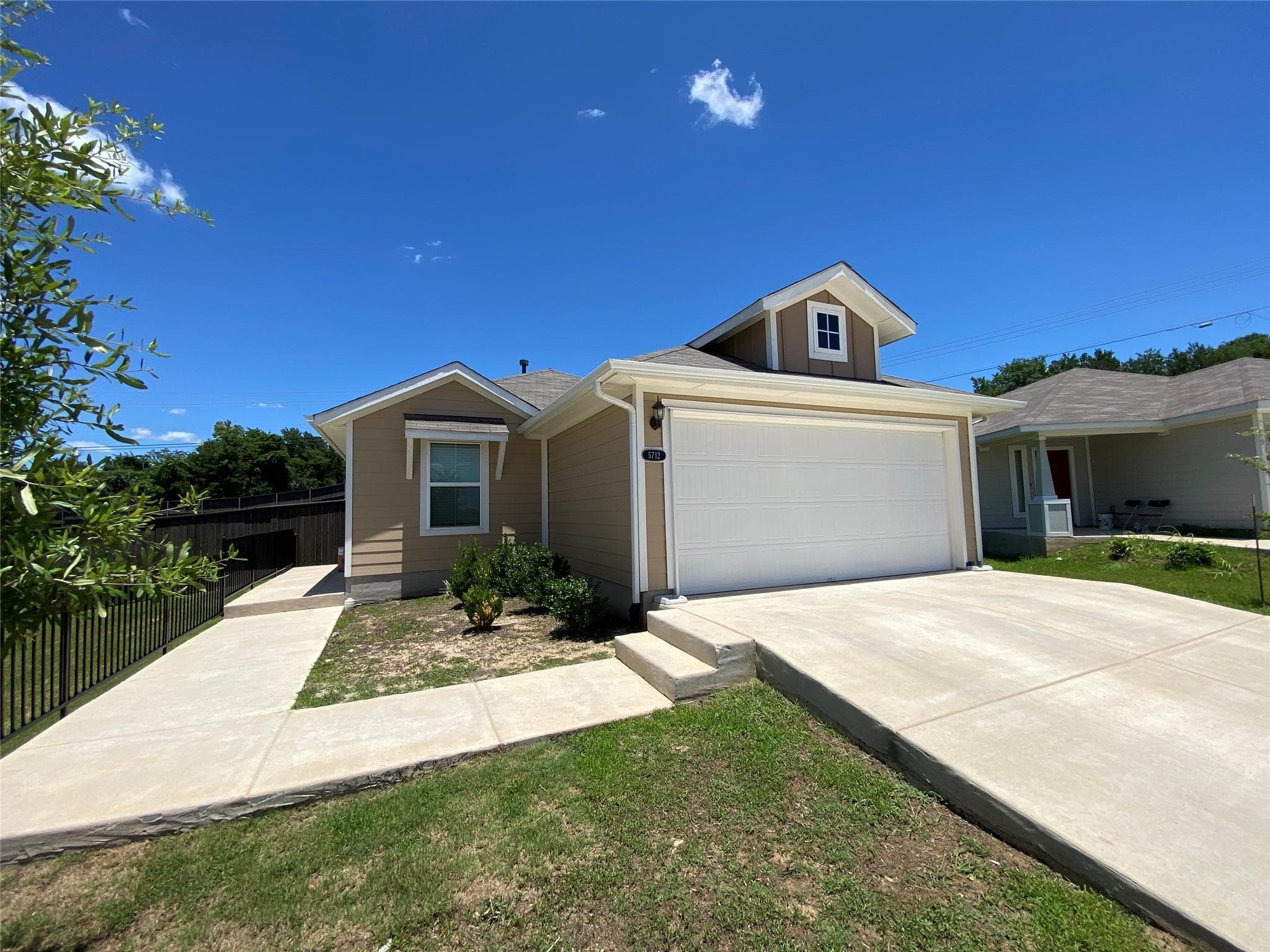 5712 Respinto Dr