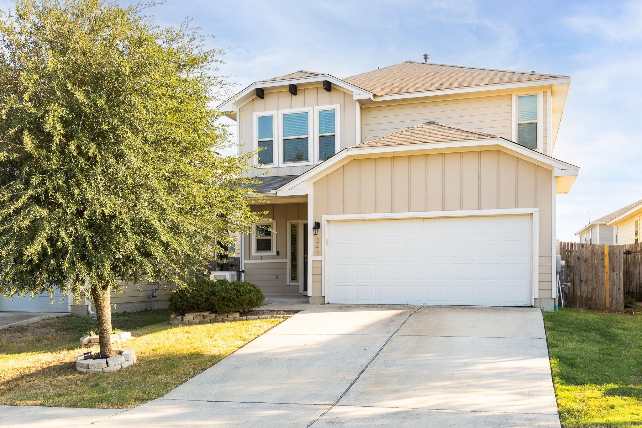 245  Pearl Way