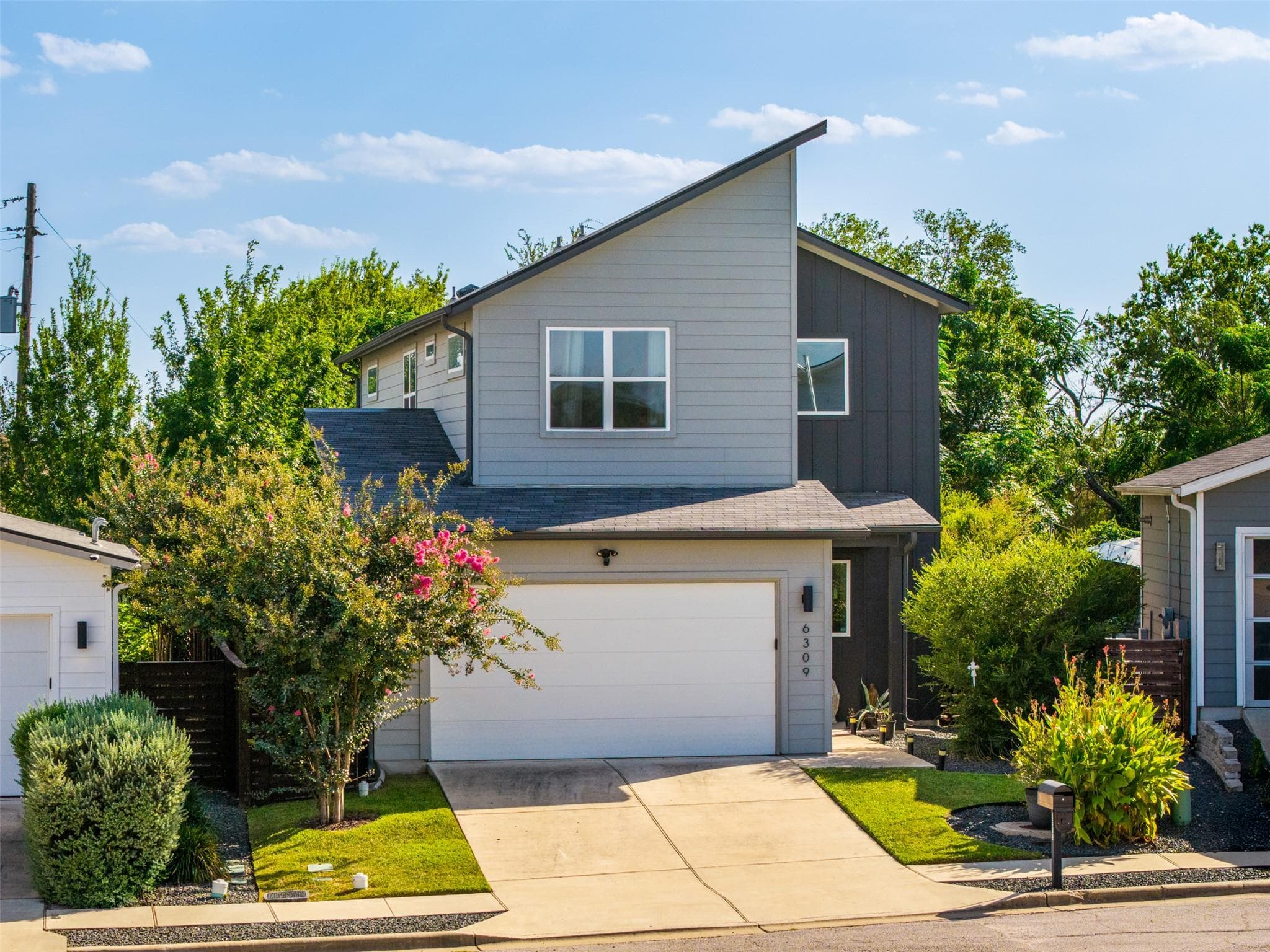 6309 Keegans Dr