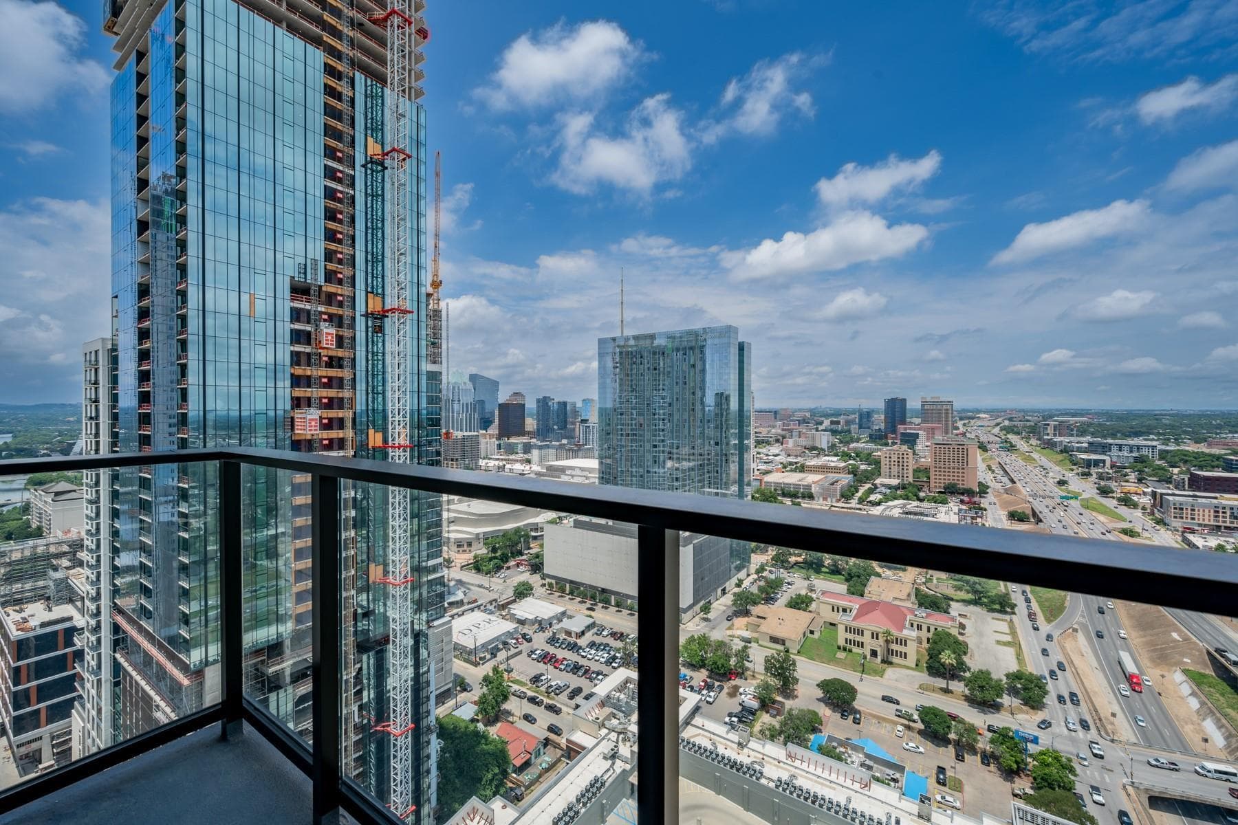 84 East Ave #3002