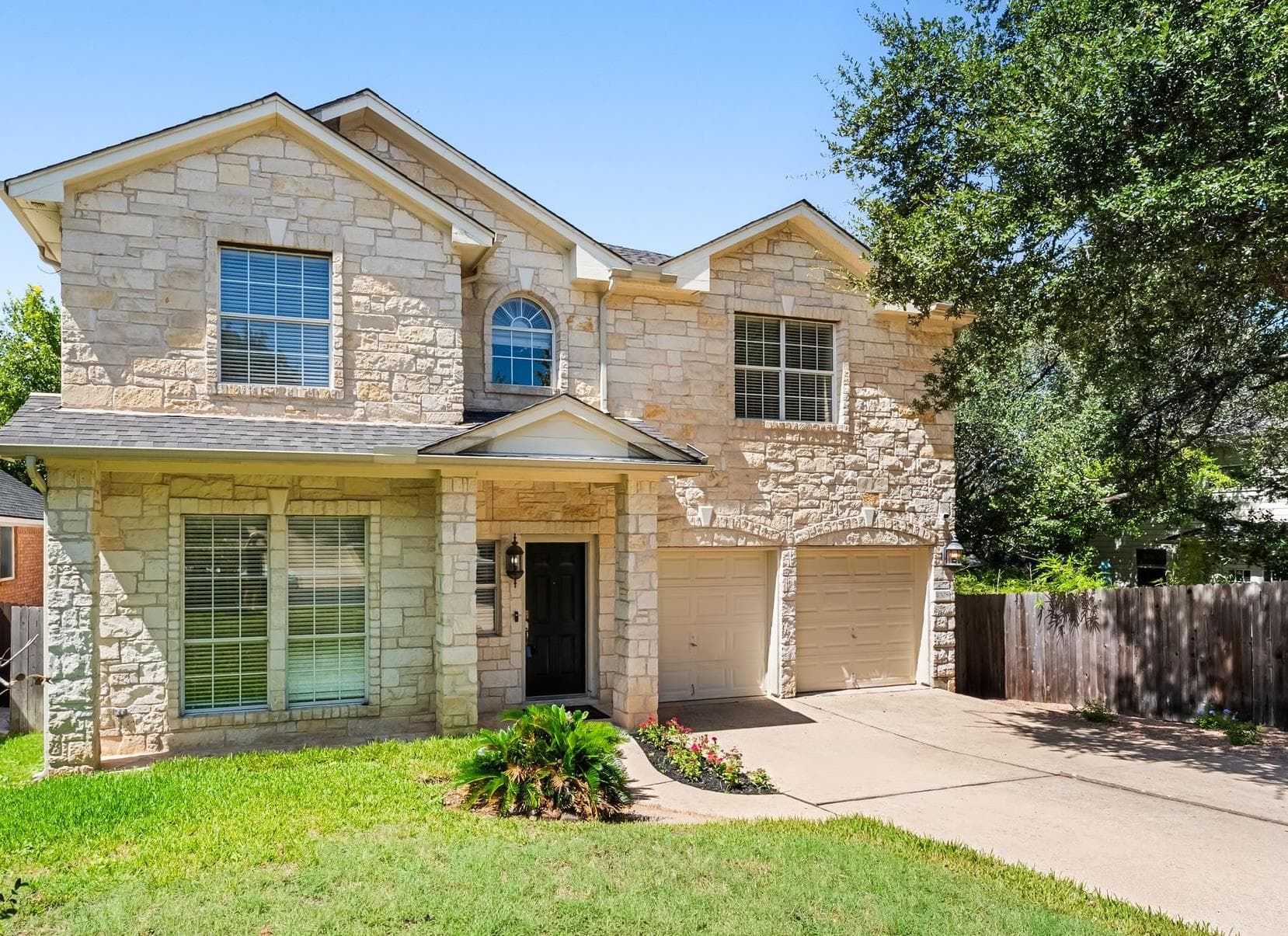 4308  Canyon Glen Cir