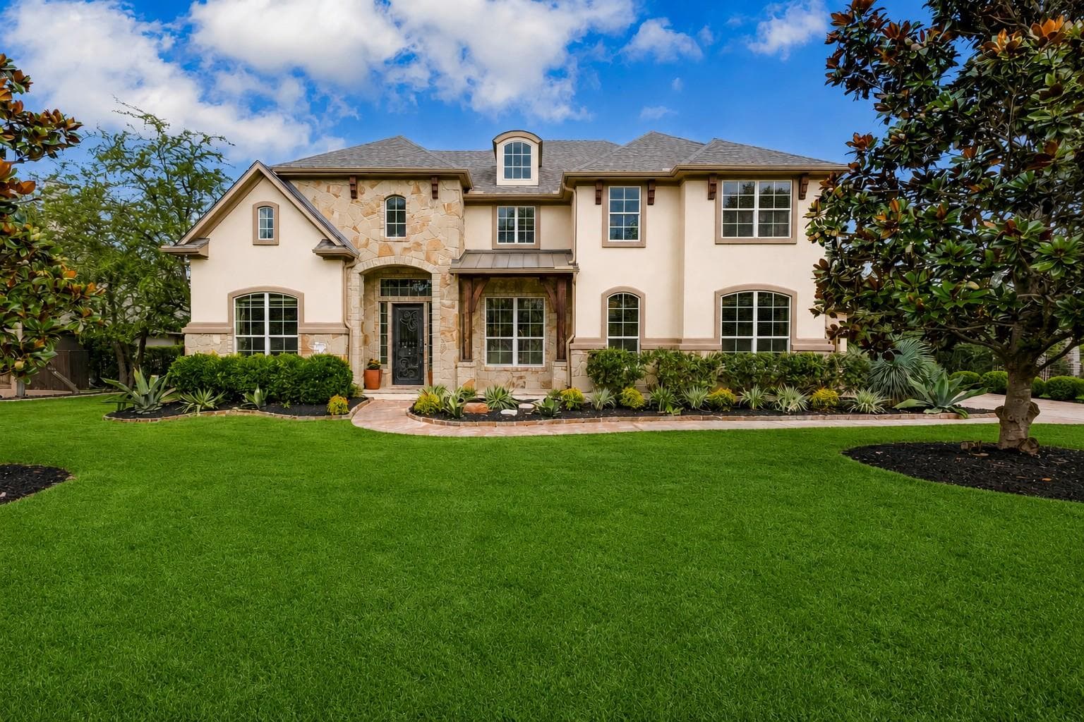 17112 Yellowstar Dr