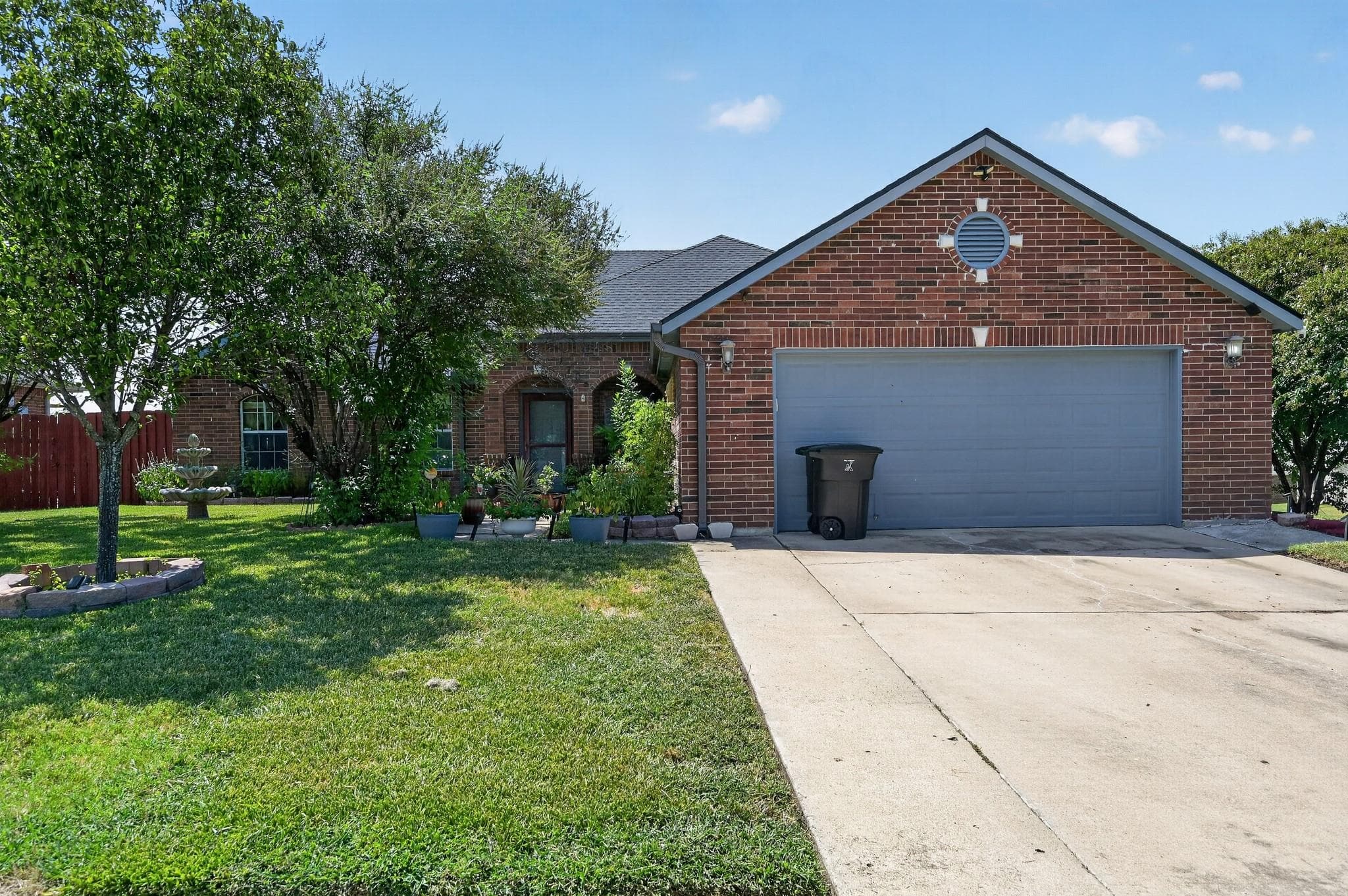 1704  Prestige Loop