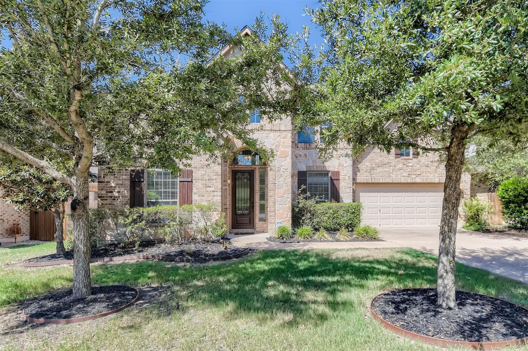 12609 Calistoga Way