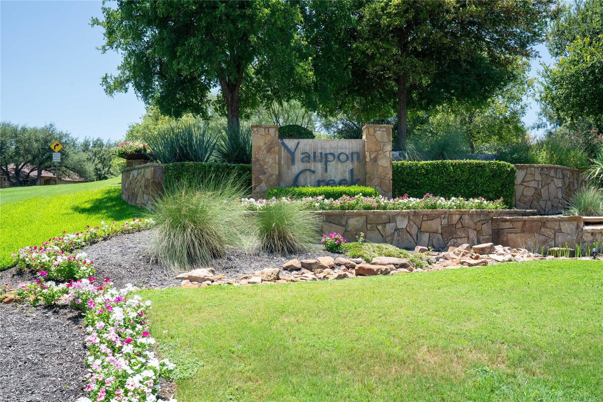 210 Rivulet Ln