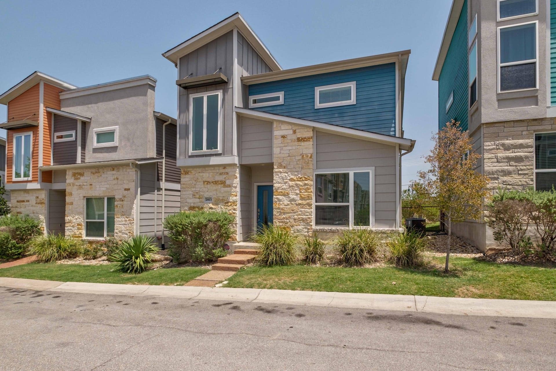 2813  Stock Dr