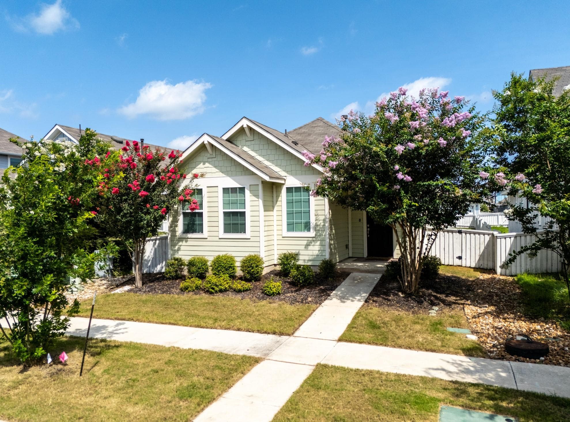 125  Fabion St