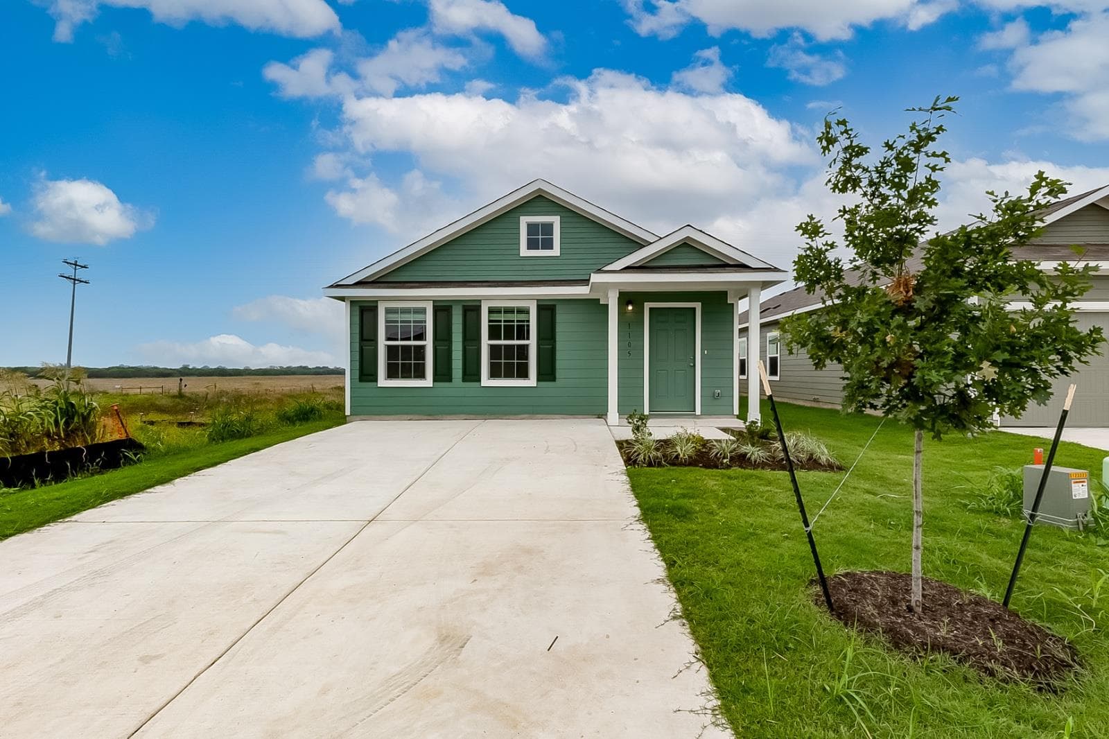 1105 Catfish Ln