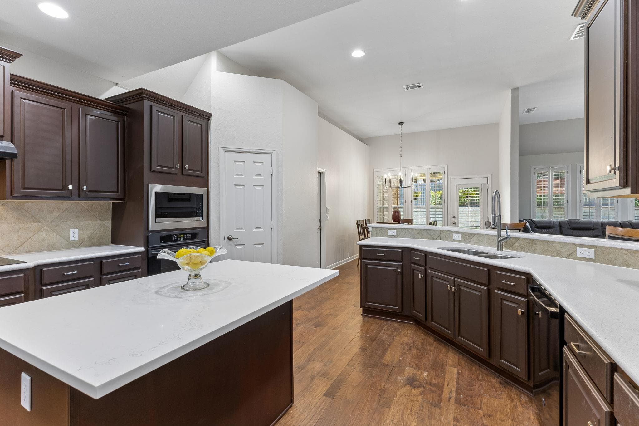 143  Desert Willow Way