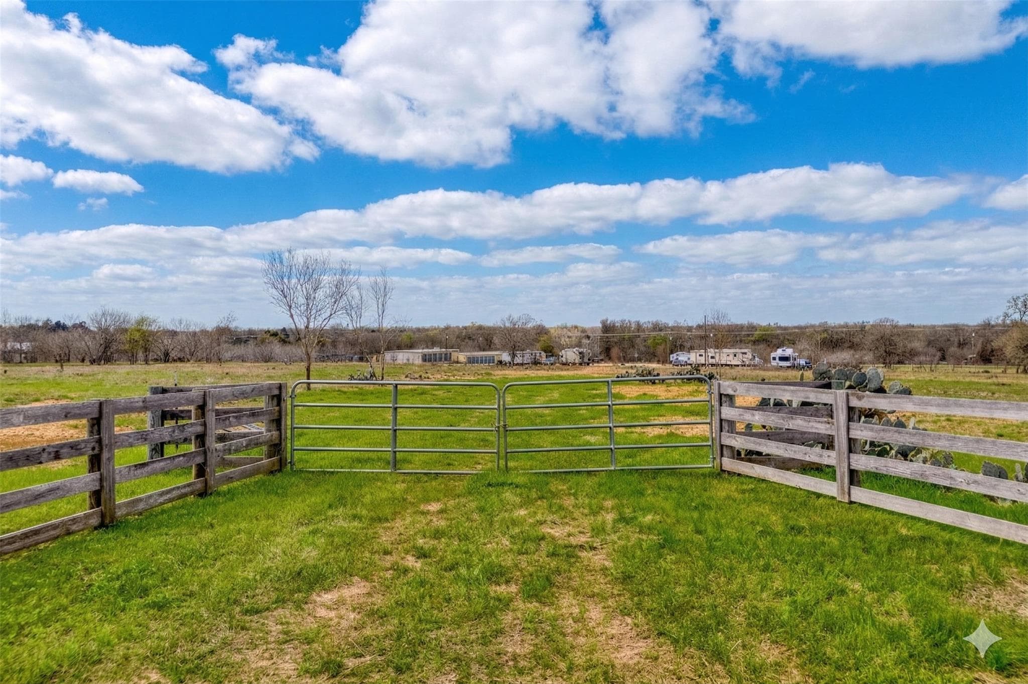 839 Smith Rd