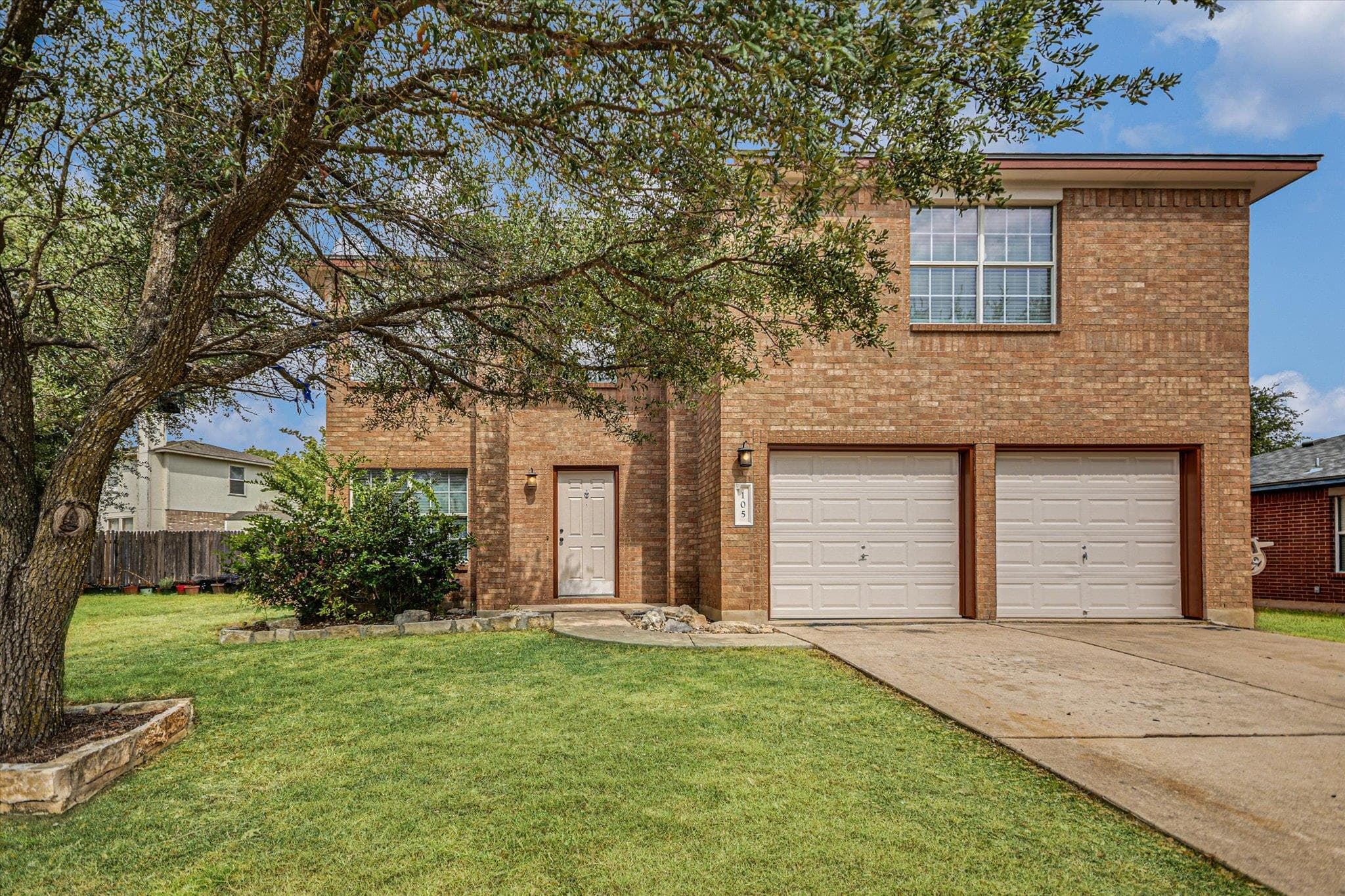 105  Golden Gate Dr