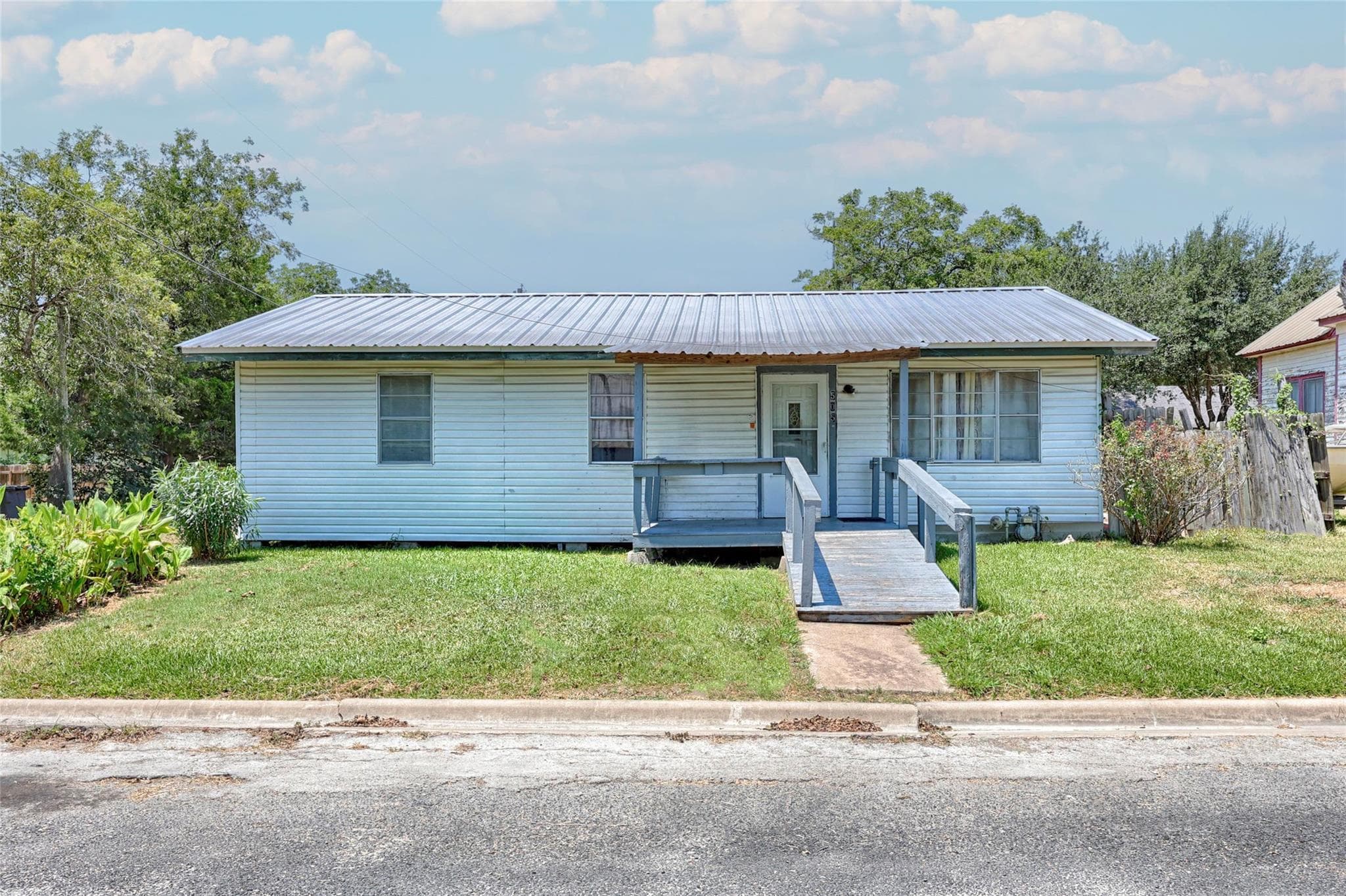 505 Kellett Ave