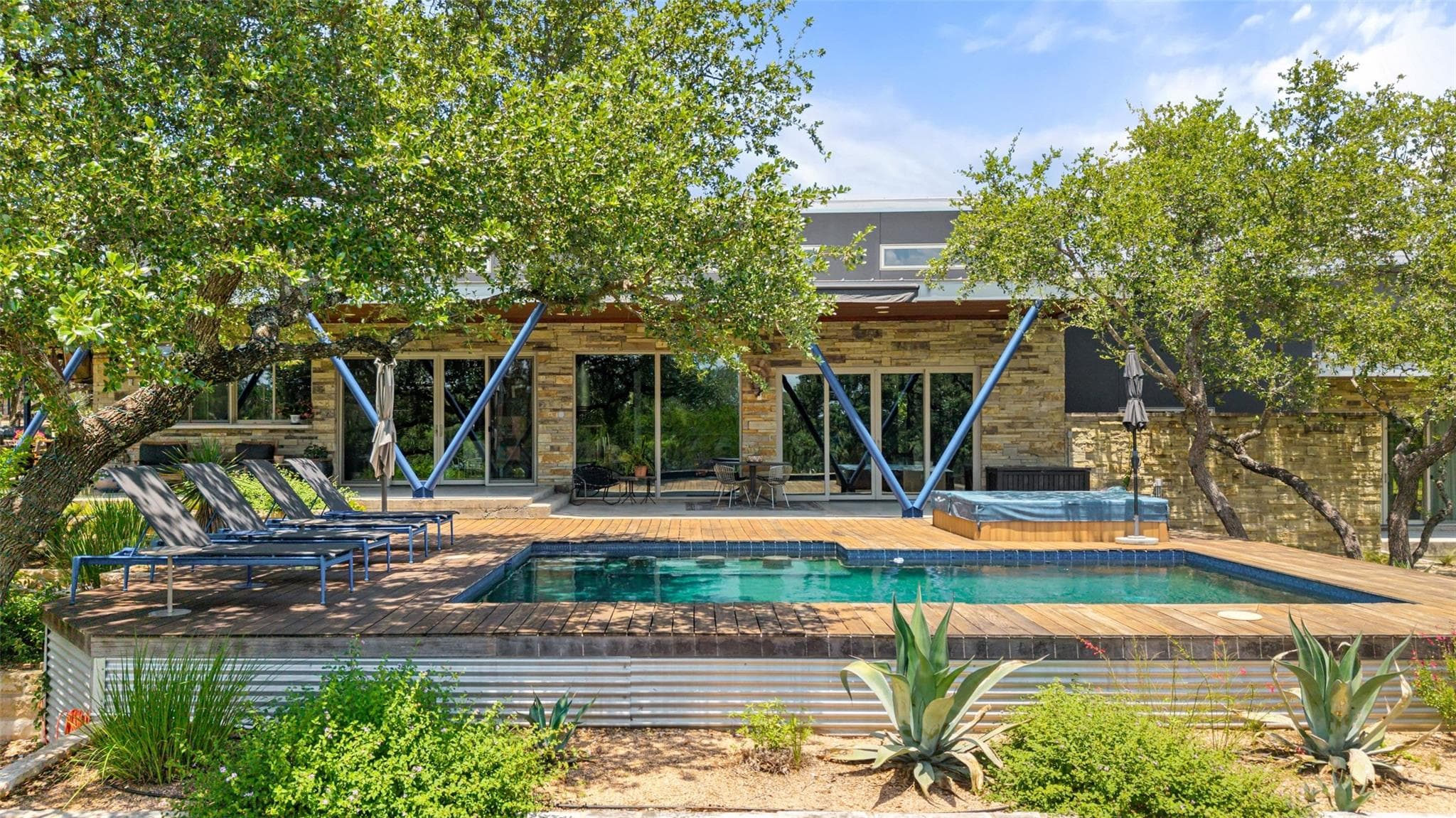 4418 Brasada Ln