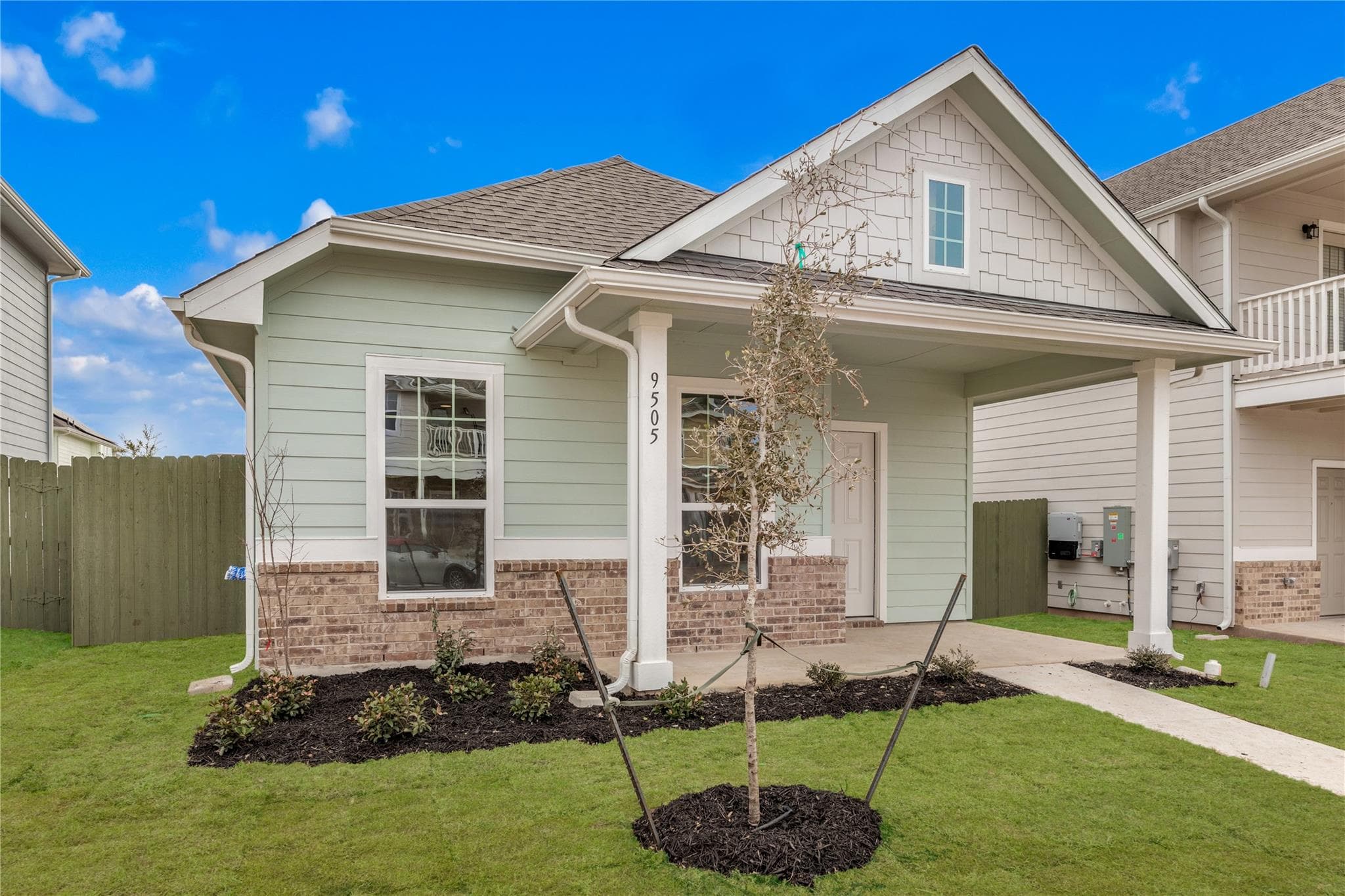 9505 Morning Iris Dr
