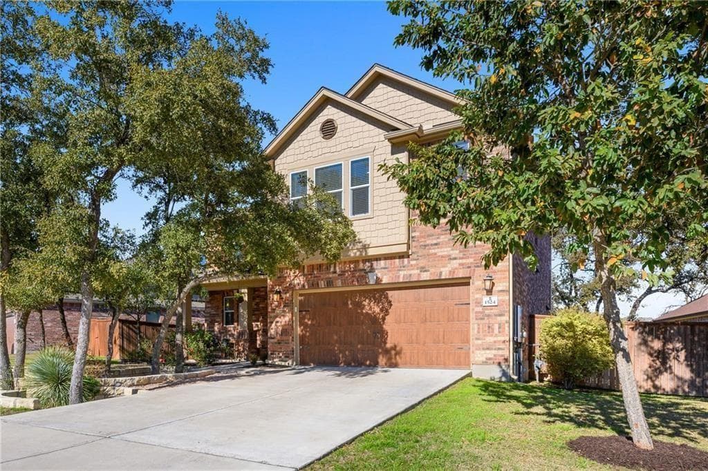 1524 Uhland Dr